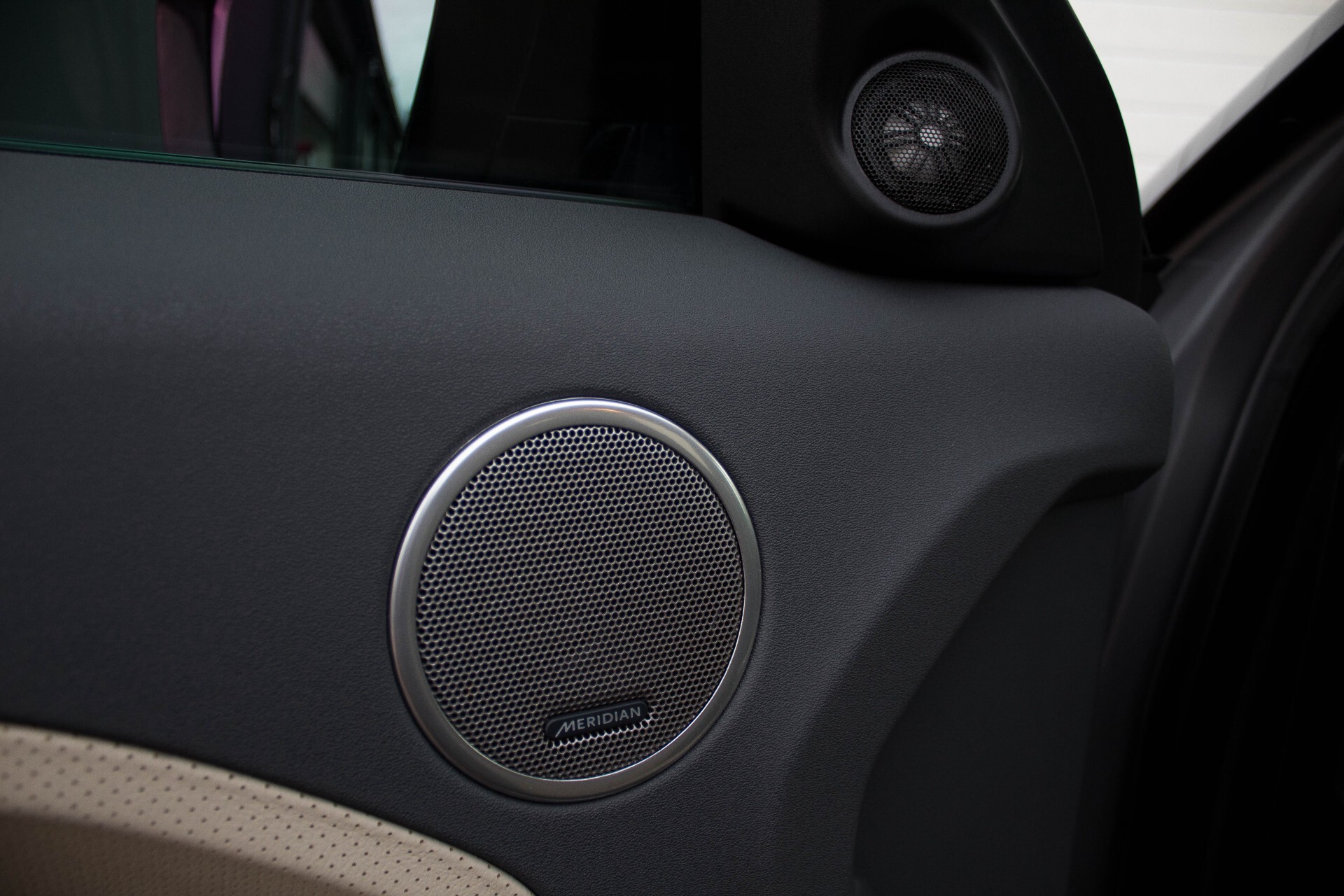 Land Rover Range Rover Evoque 2.2 TD4 4WD Dynamic Panorama/BlackLine/Meridian/Memory Aut6 Foto 21