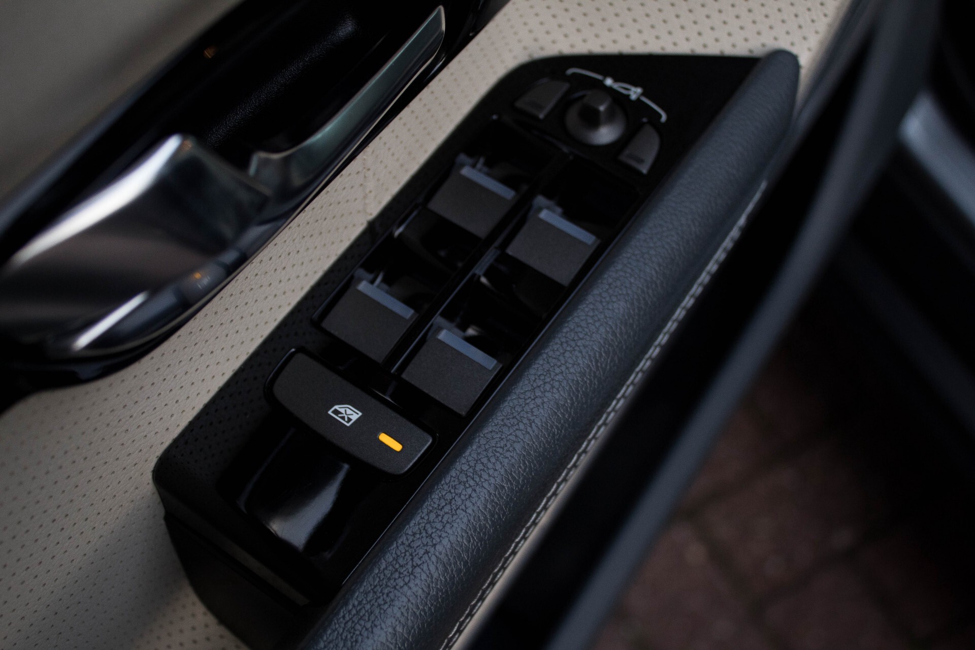 Land Rover Range Rover Evoque 2.2 TD4 4WD Dynamic Panorama/BlackLine/Meridian/Memory Aut6 Foto 23