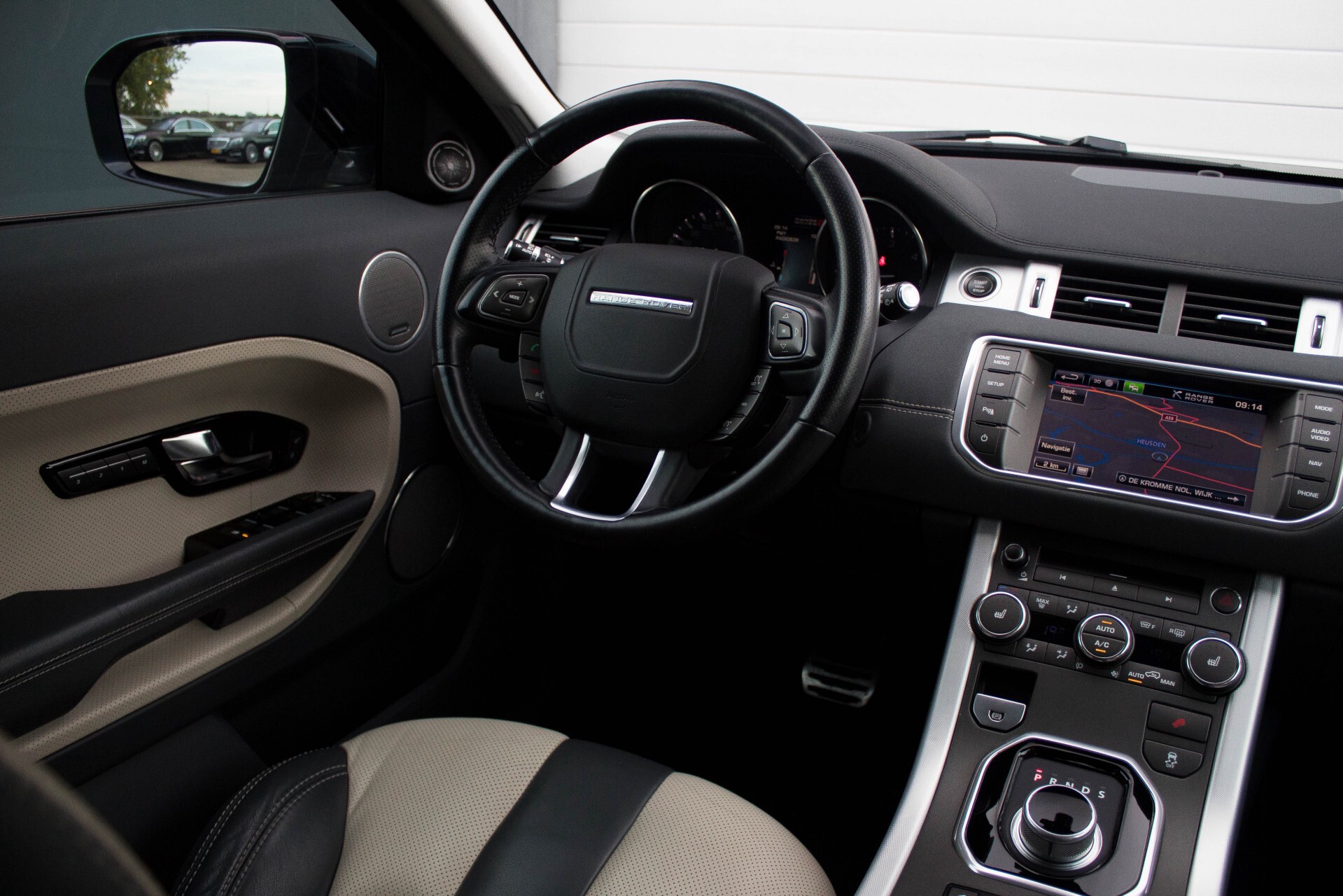 Land Rover Range Rover Evoque 2.2 TD4 4WD Dynamic Panorama/BlackLine/Meridian/Memory Aut6 Foto 7