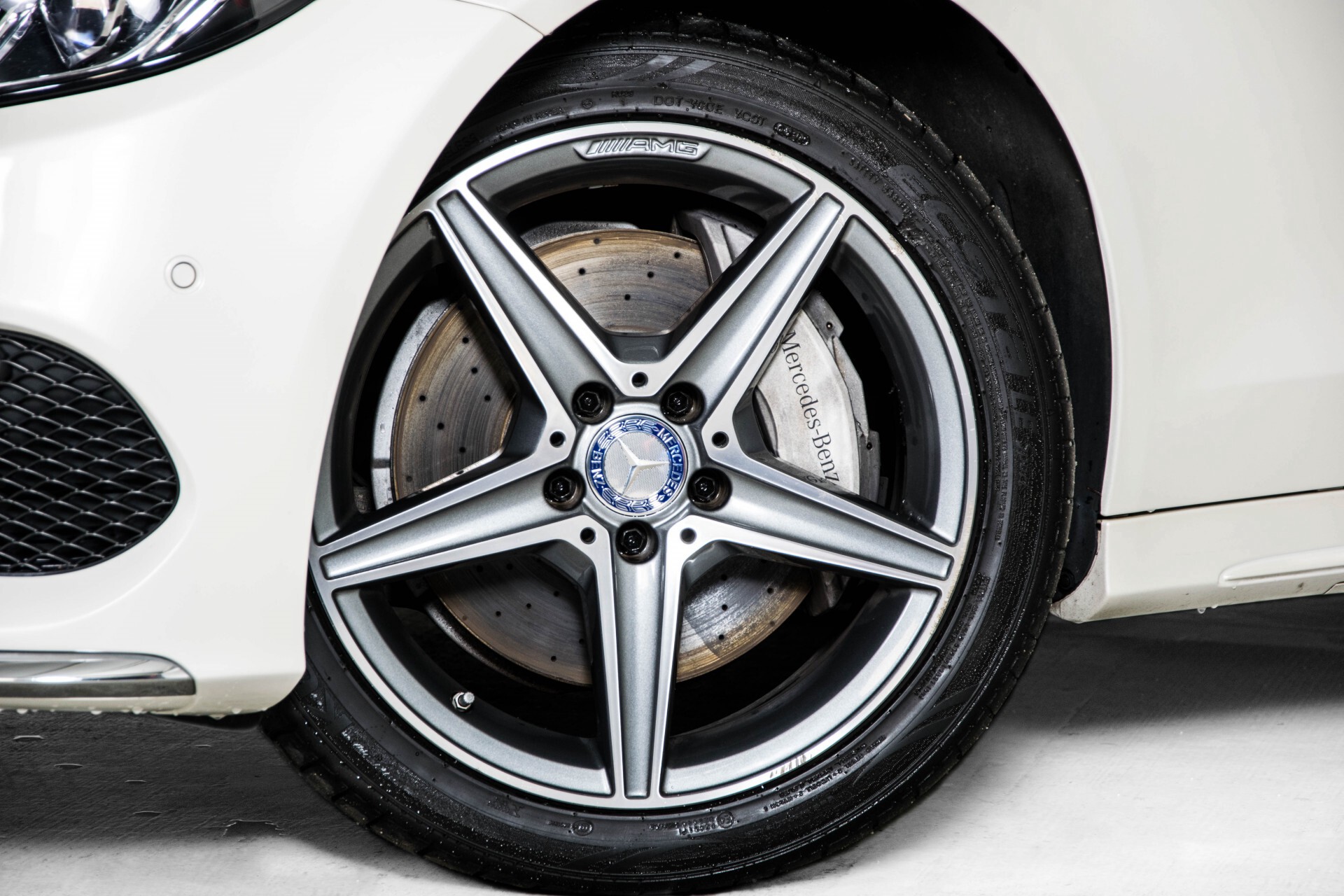 Mercedes-Benz C-Klasse 300 Hybrid AMG Luchtvering/Keyless/Distronic/DAB/TV/Panorama Aut7 Foto 30