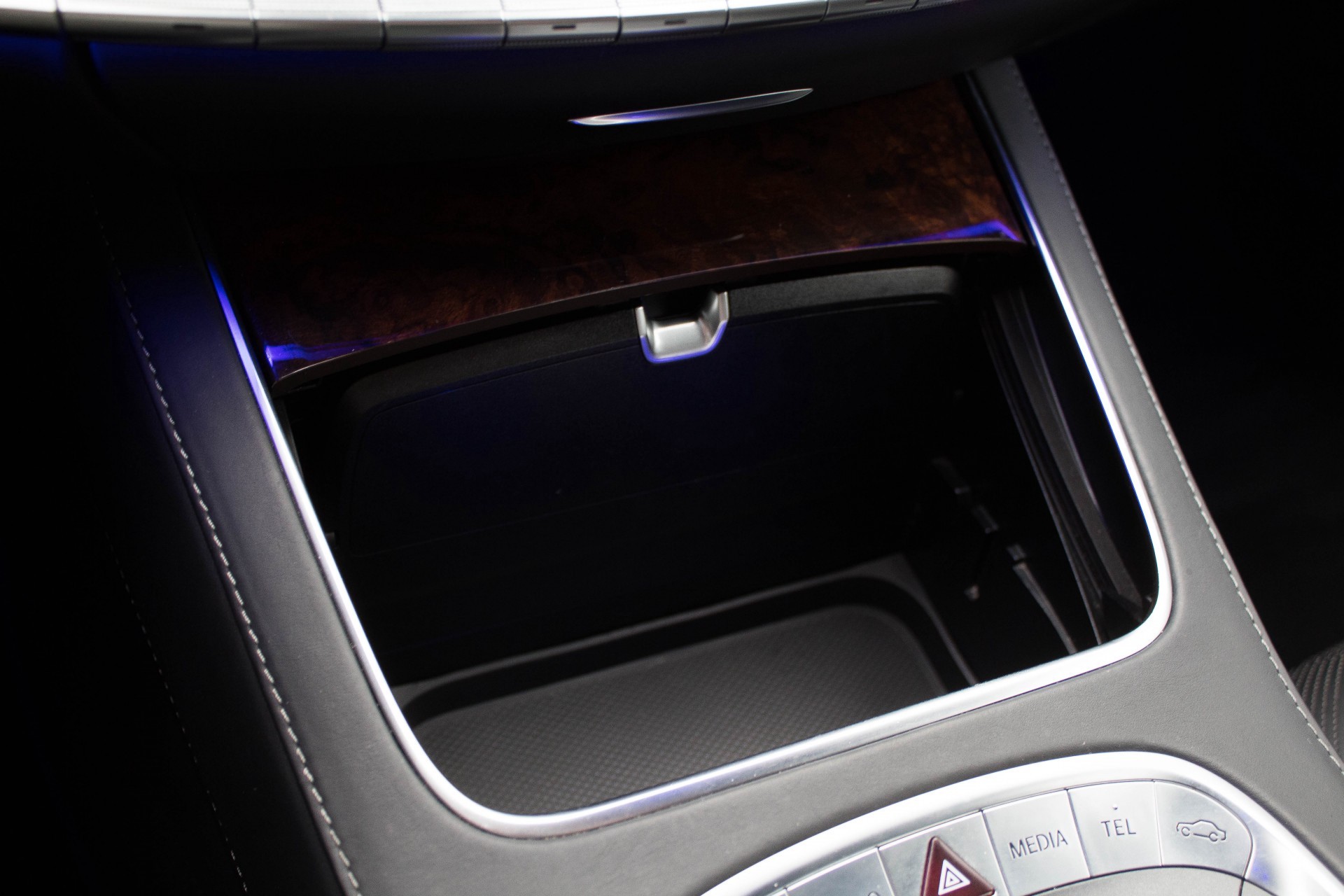 Mercedes-Benz S-Klasse 500 AMG MagicBodyControl/Exclusive/Burmester3D/4xmassage/360/Entertainment/Nightvision Aut7 Foto 19