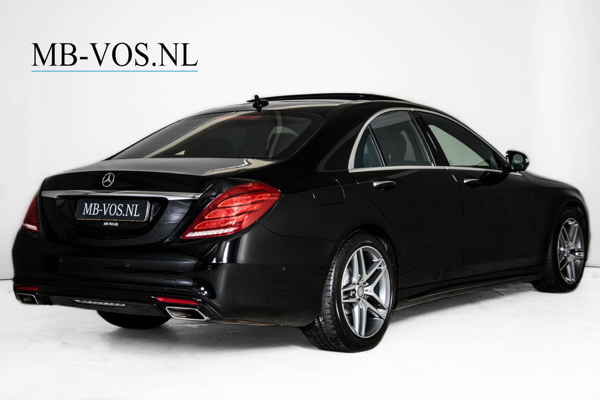 Mercedes-Benz S-Klasse 500 AMG MagicBodyControl/Exclusive/Burmester3D/4xmassage/360/Entertainment/Nightvision Aut7 Foto 2
