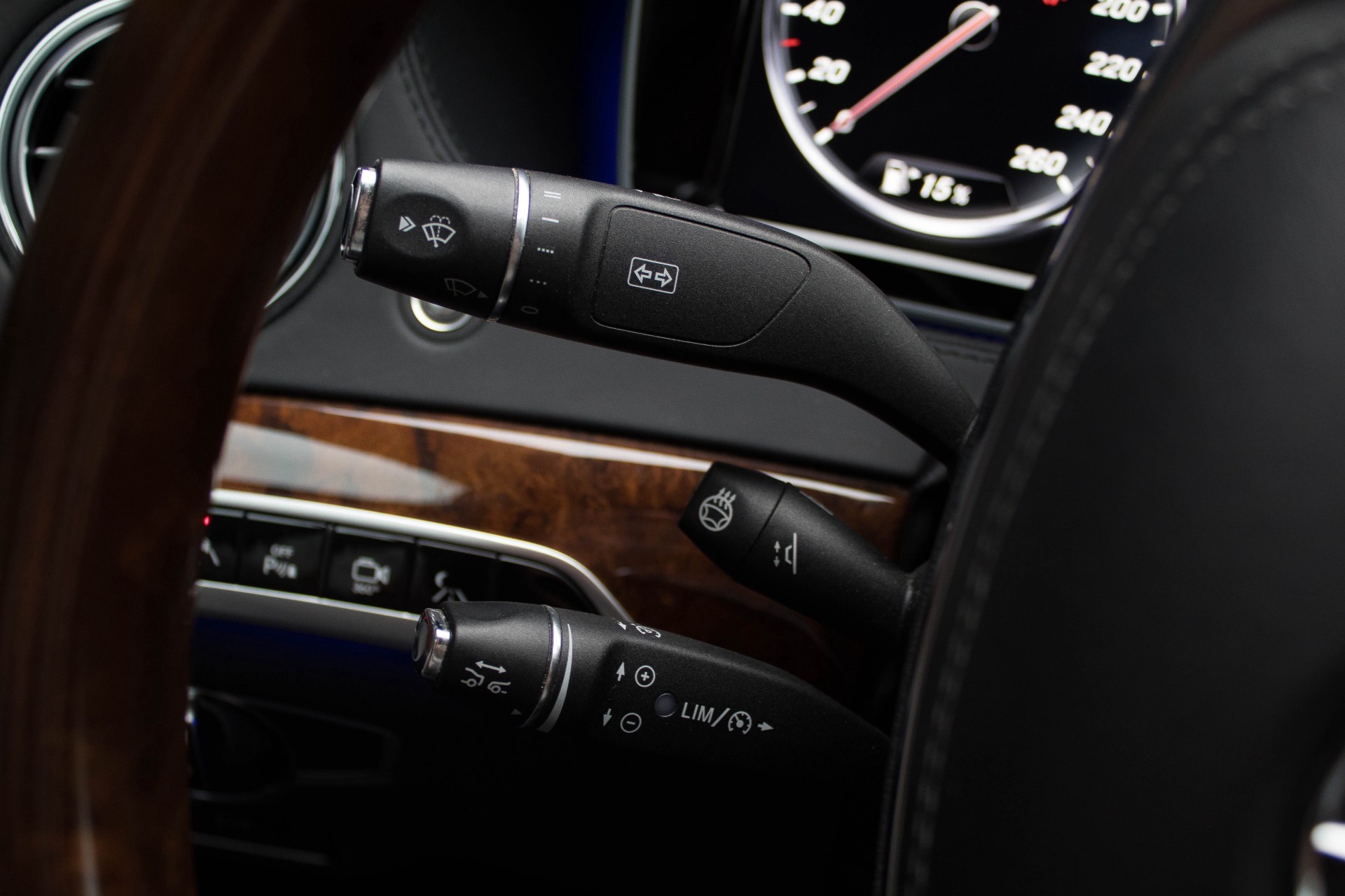 Mercedes-Benz S-Klasse 500 AMG MagicBodyControl/Exclusive/Burmester3D/4xmassage/360/Entertainment/Nightvision Aut7 Foto 30