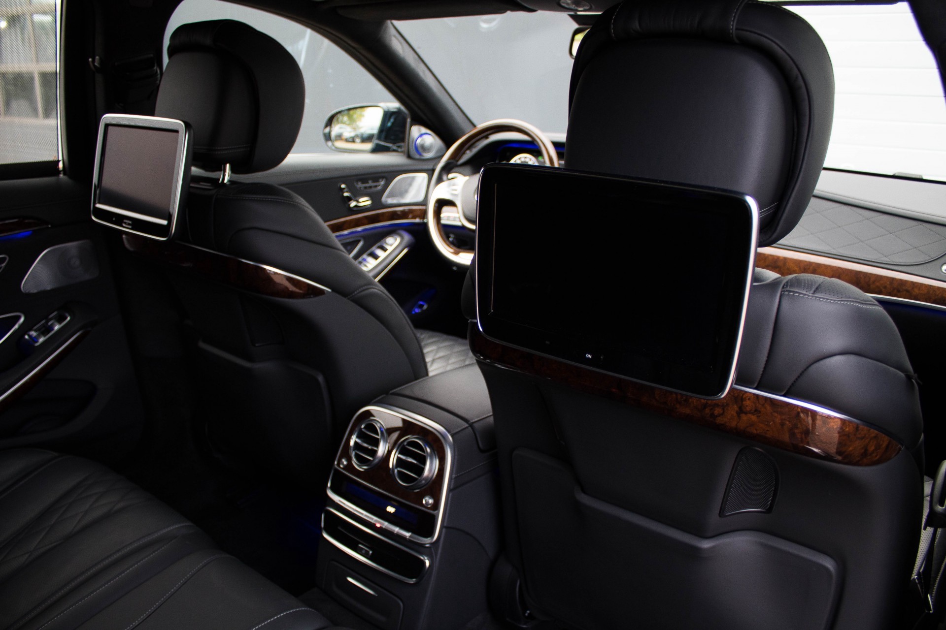 Mercedes-Benz S-Klasse 500 AMG MagicBodyControl/Exclusive/Burmester3D/4xmassage/360/Entertainment/Nightvision Aut7 Foto 33