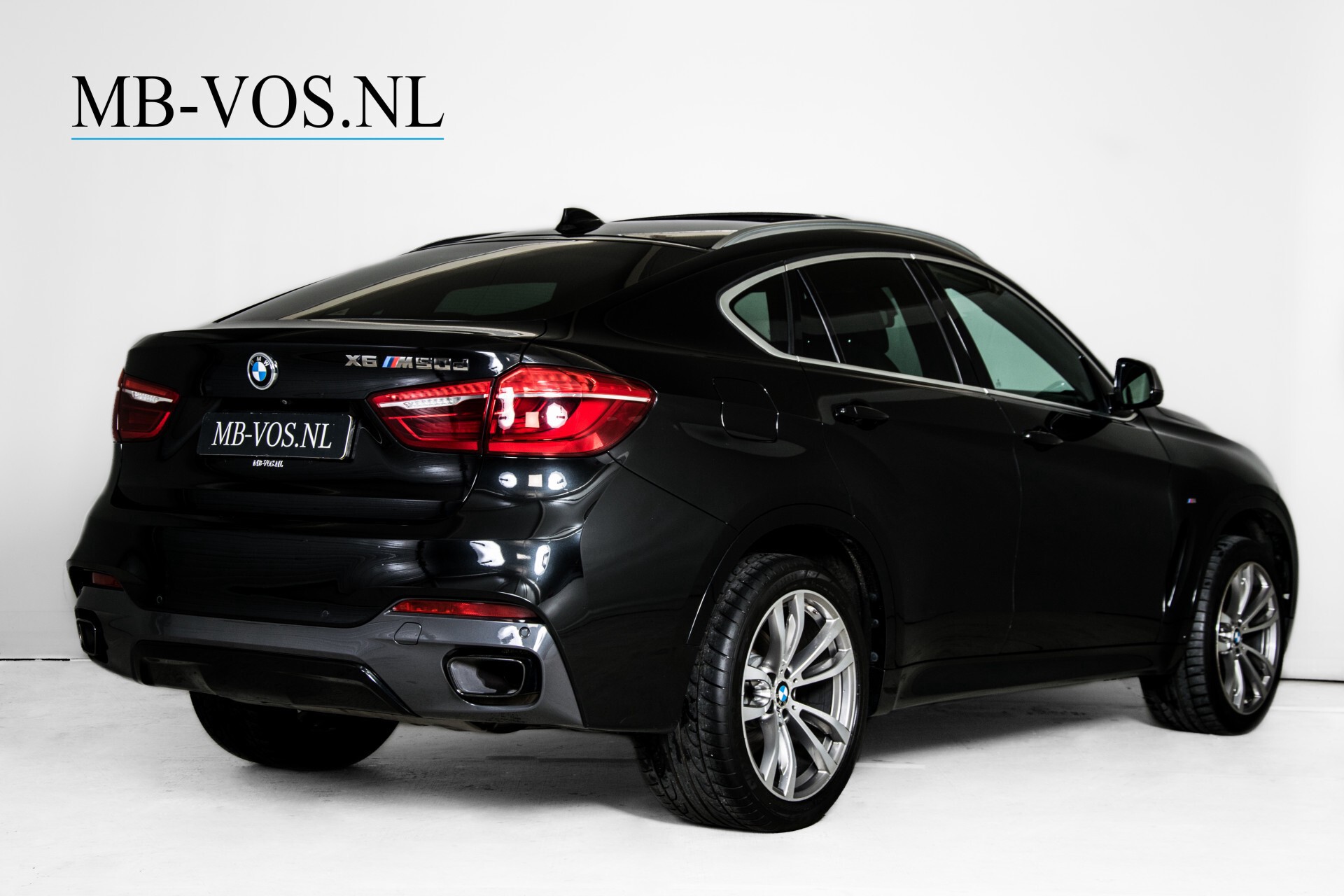 BMW X6 5.0d M Adaptive Drive/Comfortacces/Softclose/Adaptive Cruise/Standkachel/360camera/HUD/DAB Aut8 Foto 2