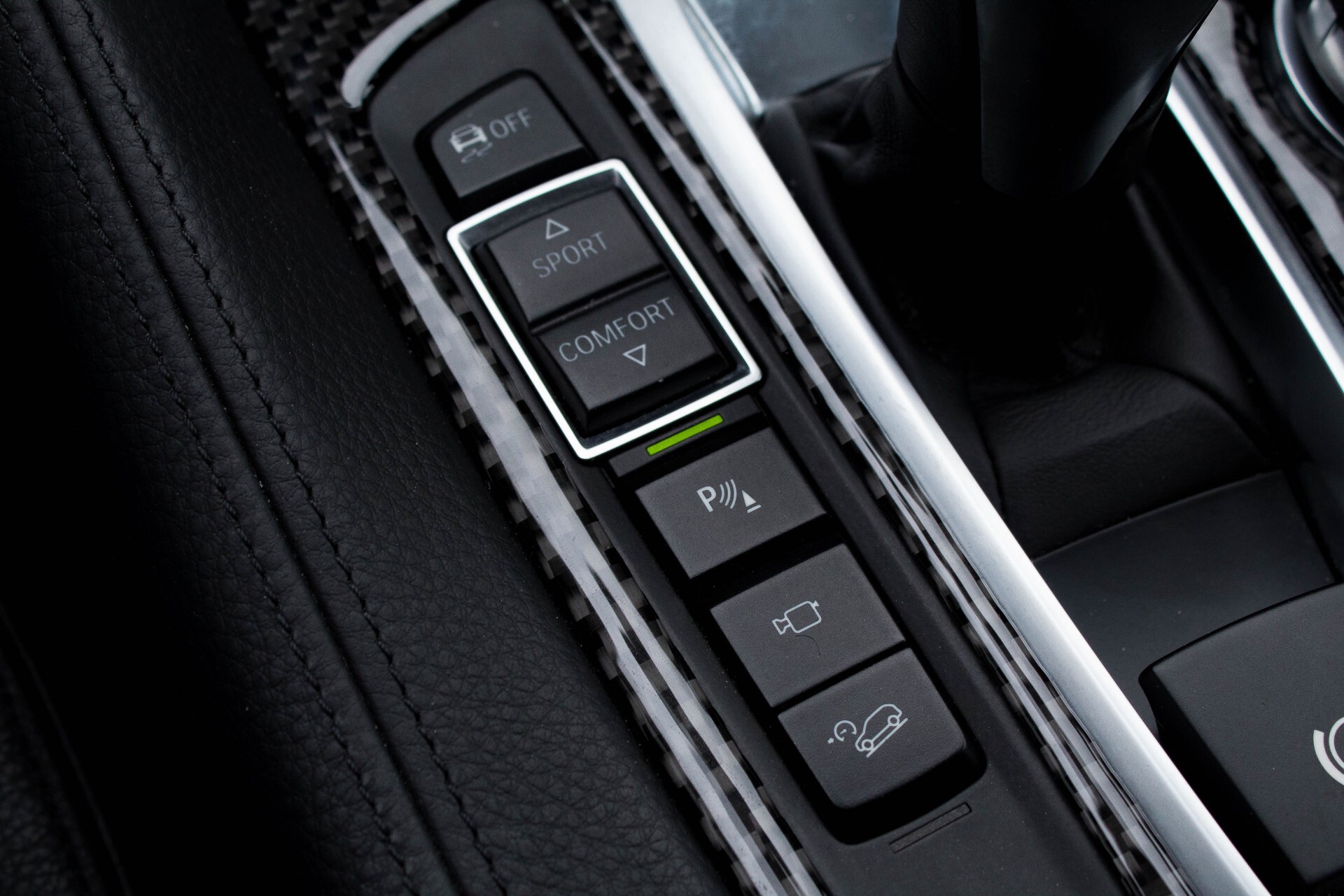 BMW X6 5.0d M Adaptive Drive/Comfortacces/Softclose/Adaptive Cruise/Standkachel/360camera/HUD/DAB Aut8 Foto 21