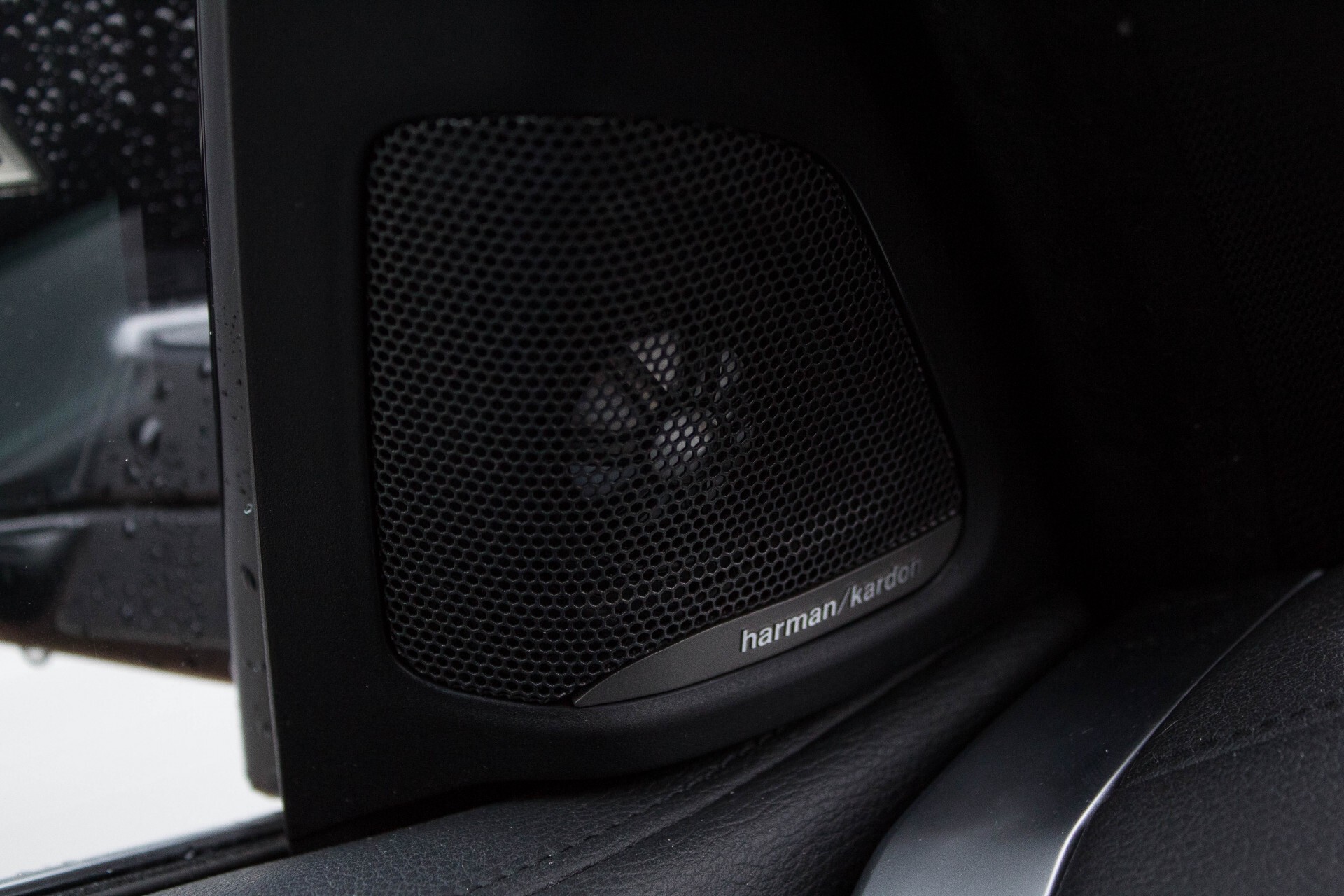 BMW X6 5.0d M Adaptive Drive/Comfortacces/Softclose/Adaptive Cruise/Standkachel/360camera/HUD/DAB Aut8 Foto 24