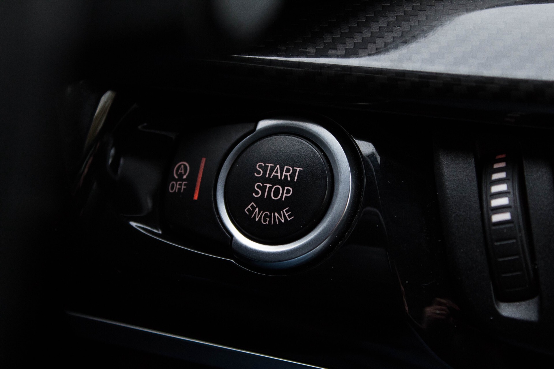 BMW X6 5.0d M Adaptive Drive/Comfortacces/Softclose/Adaptive Cruise/Standkachel/360camera/HUD/DAB Aut8 Foto 28