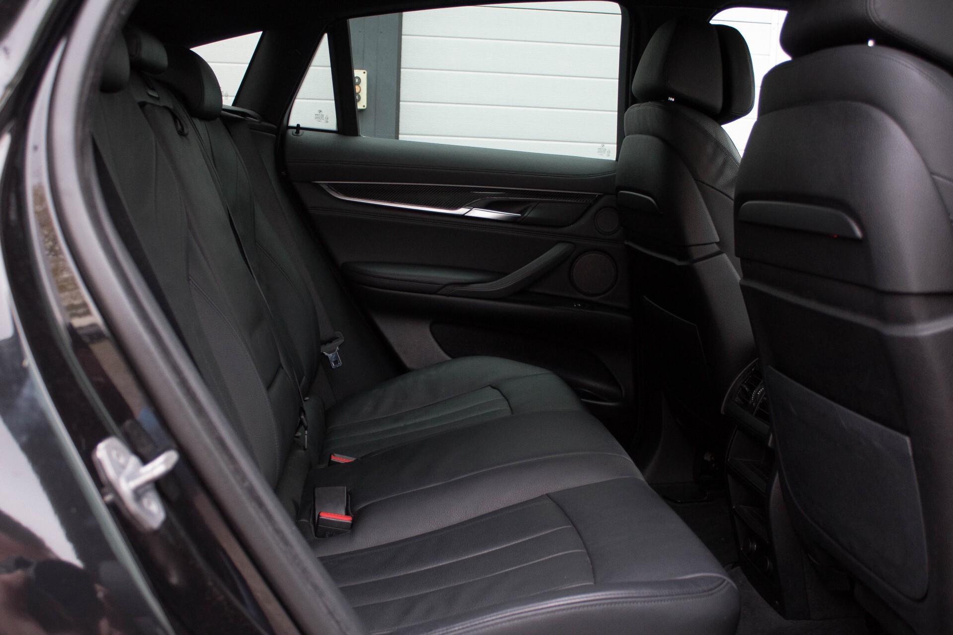 BMW X6 5.0d M Adaptive Drive/Comfortacces/Softclose/Adaptive Cruise/Standkachel/360camera/HUD/DAB Aut8 Foto 4