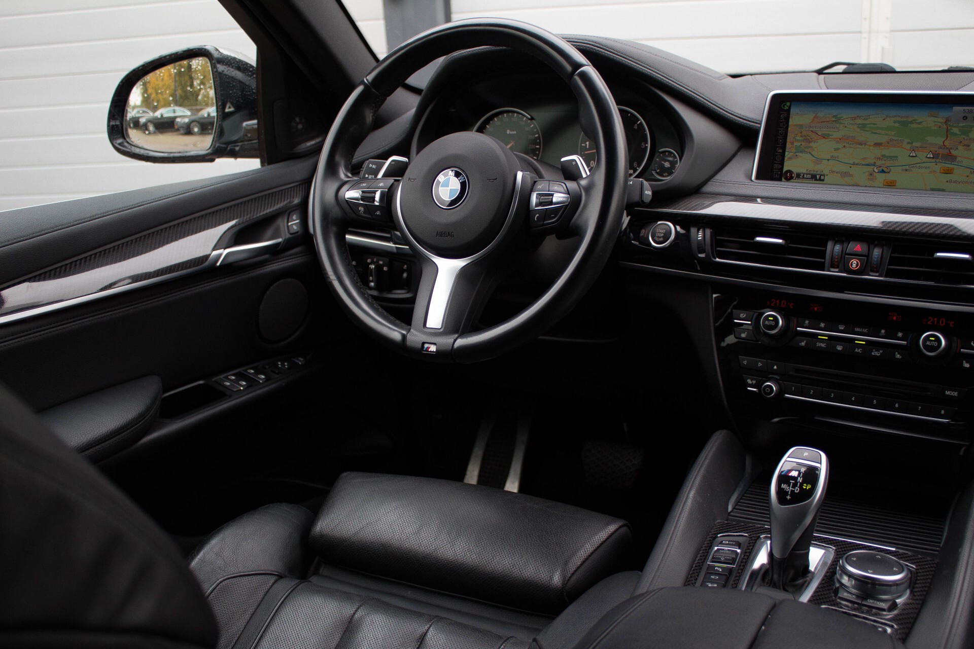 BMW X6 5.0d M Adaptive Drive/Comfortacces/Softclose/Adaptive Cruise/Standkachel/360camera/HUD/DAB Aut8 Foto 7