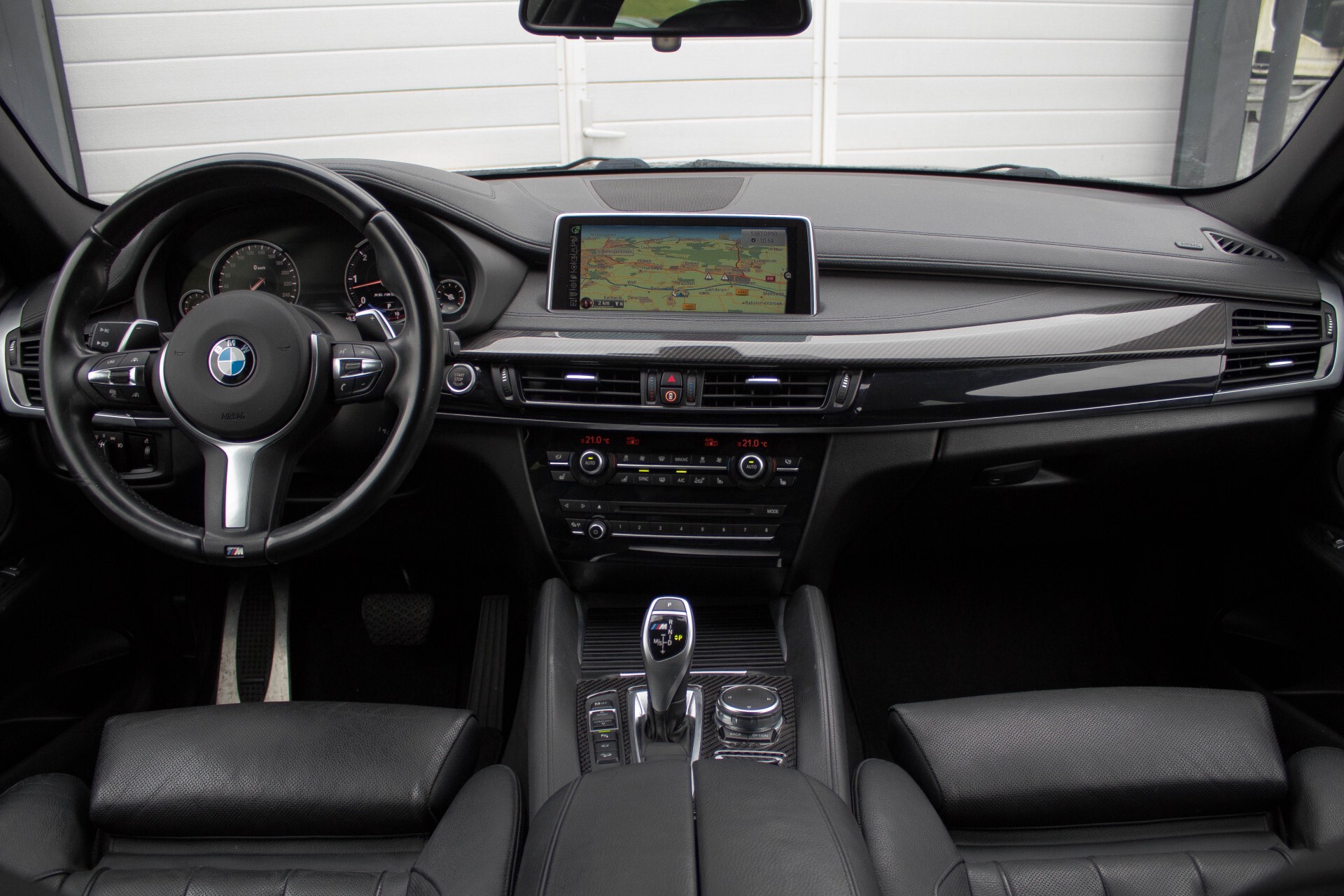 BMW X6 5.0d M Adaptive Drive/Comfortacces/Softclose/Adaptive Cruise/Standkachel/360camera/HUD/DAB Aut8 Foto 8