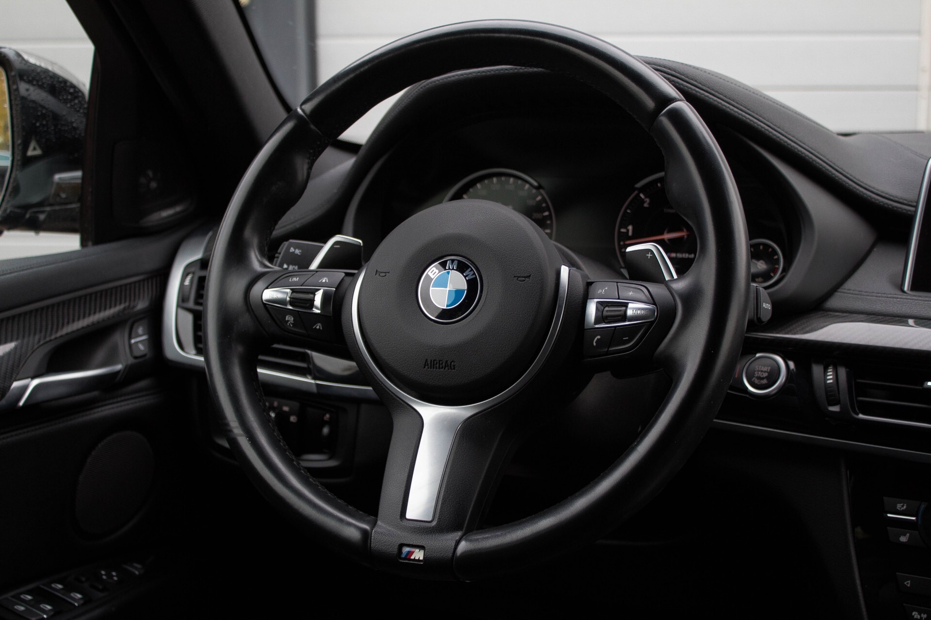 BMW X6 5.0d M Adaptive Drive/Comfortacces/Softclose/Adaptive Cruise/Standkachel/360camera/HUD/DAB Aut8 Foto 9