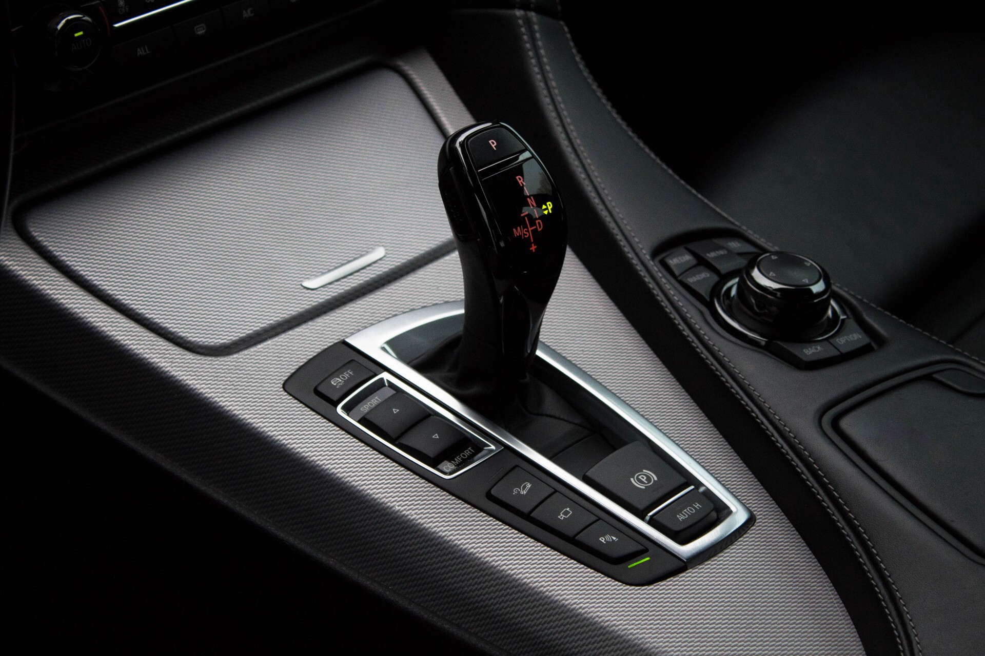 BMW 6 Serie Gran Coupé 650xi M-sport B&O High Executive Aut8 Foto 16