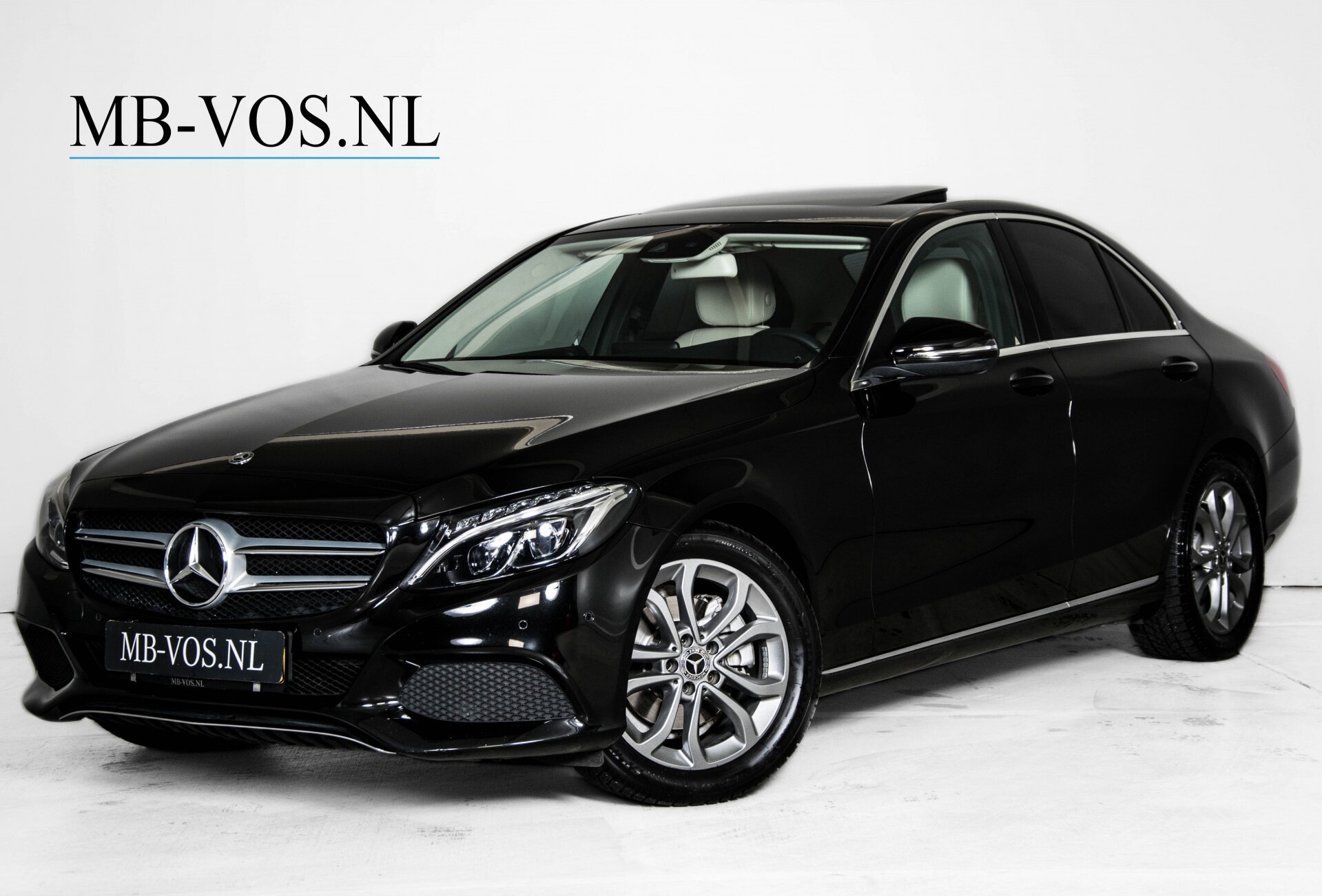 Mercedes-Benz C-Klasse 220 Bluetec Avantgarde Schuifdak/Leder/LED Intelligent Light Aut9 Foto 1