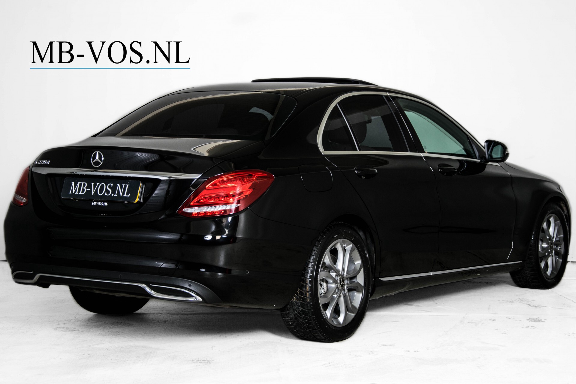 Mercedes-Benz C-Klasse 220 Bluetec Avantgarde Schuifdak/Leder/LED Intelligent Light Aut9 Foto 2