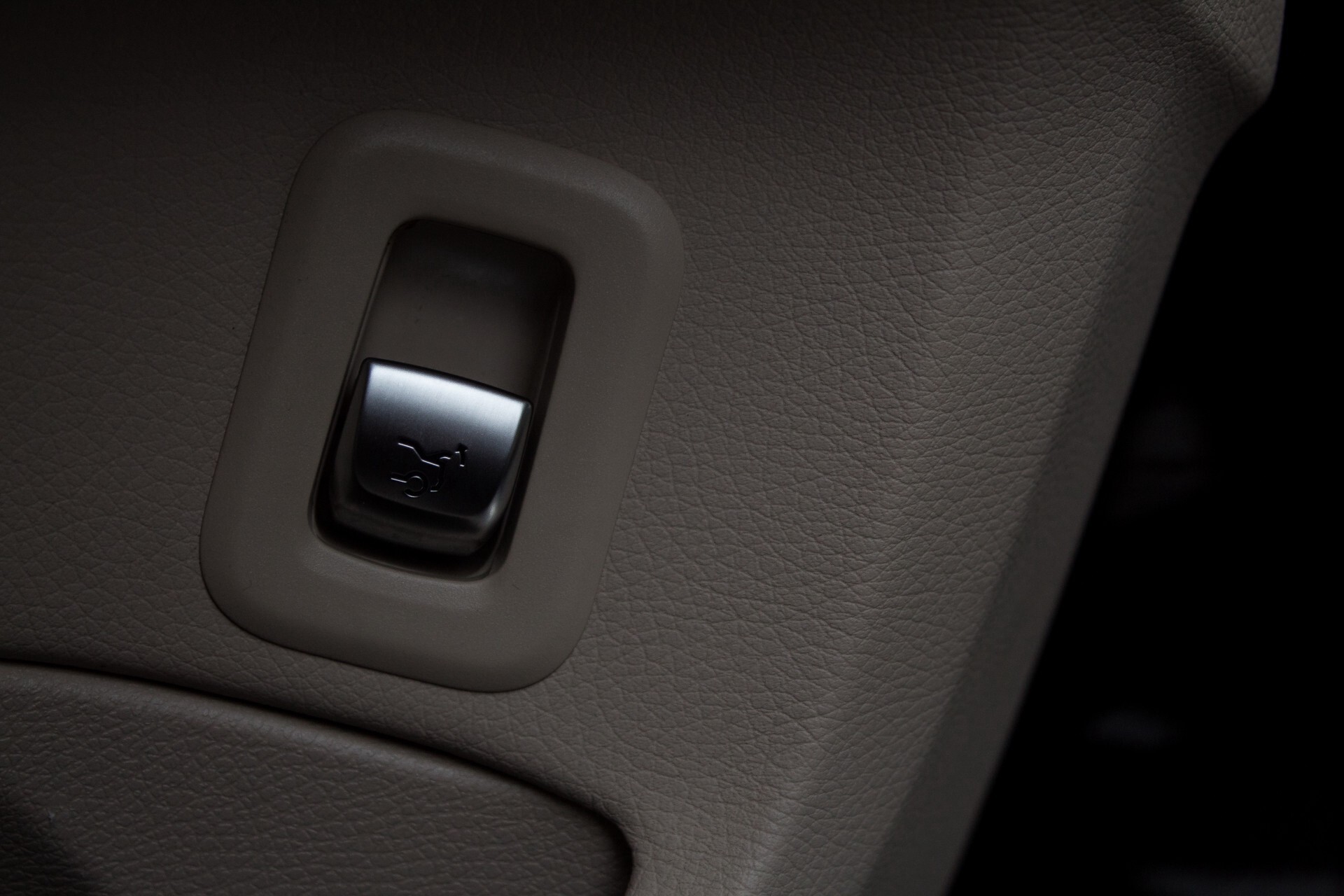 Mercedes-Benz C-Klasse 220 Bluetec Avantgarde Schuifdak/Leder/LED Intelligent Light Aut9 Foto 24