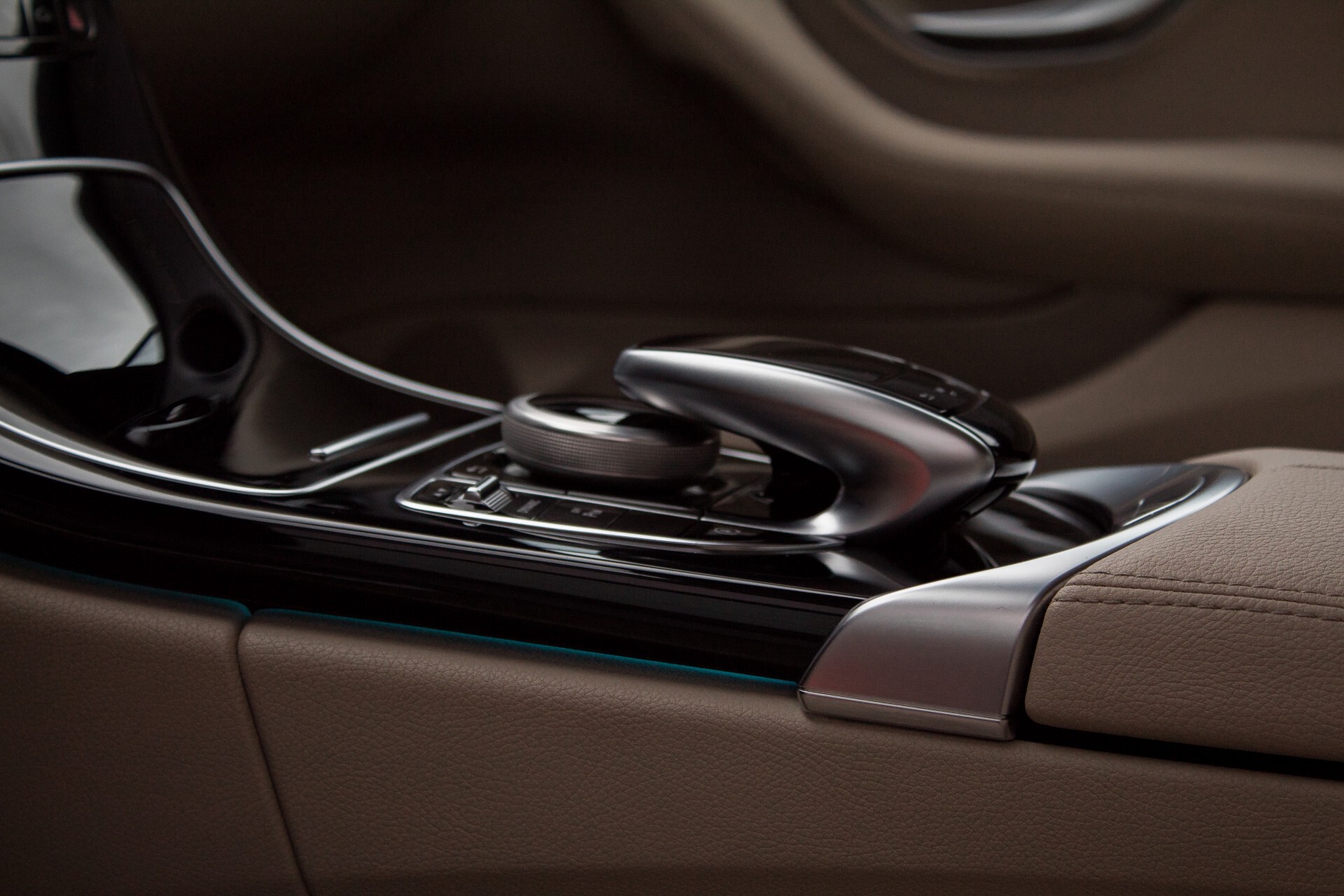 Mercedes-Benz C-Klasse 220 Bluetec Avantgarde Schuifdak/Leder/LED Intelligent Light Aut9 Foto 29