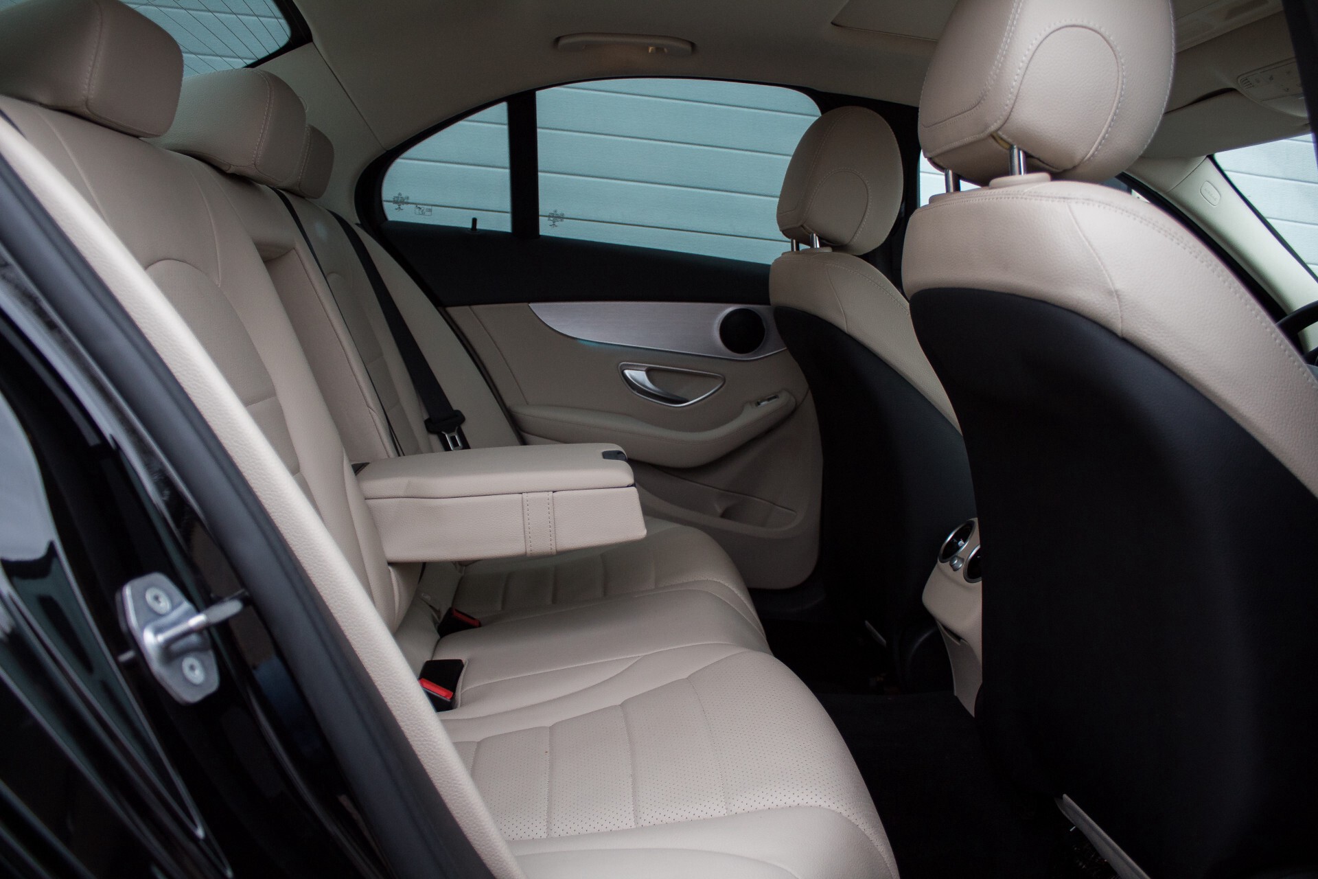 Mercedes-Benz C-Klasse 220 Bluetec Avantgarde Schuifdak/Leder/LED Intelligent Light Aut9 Foto 5