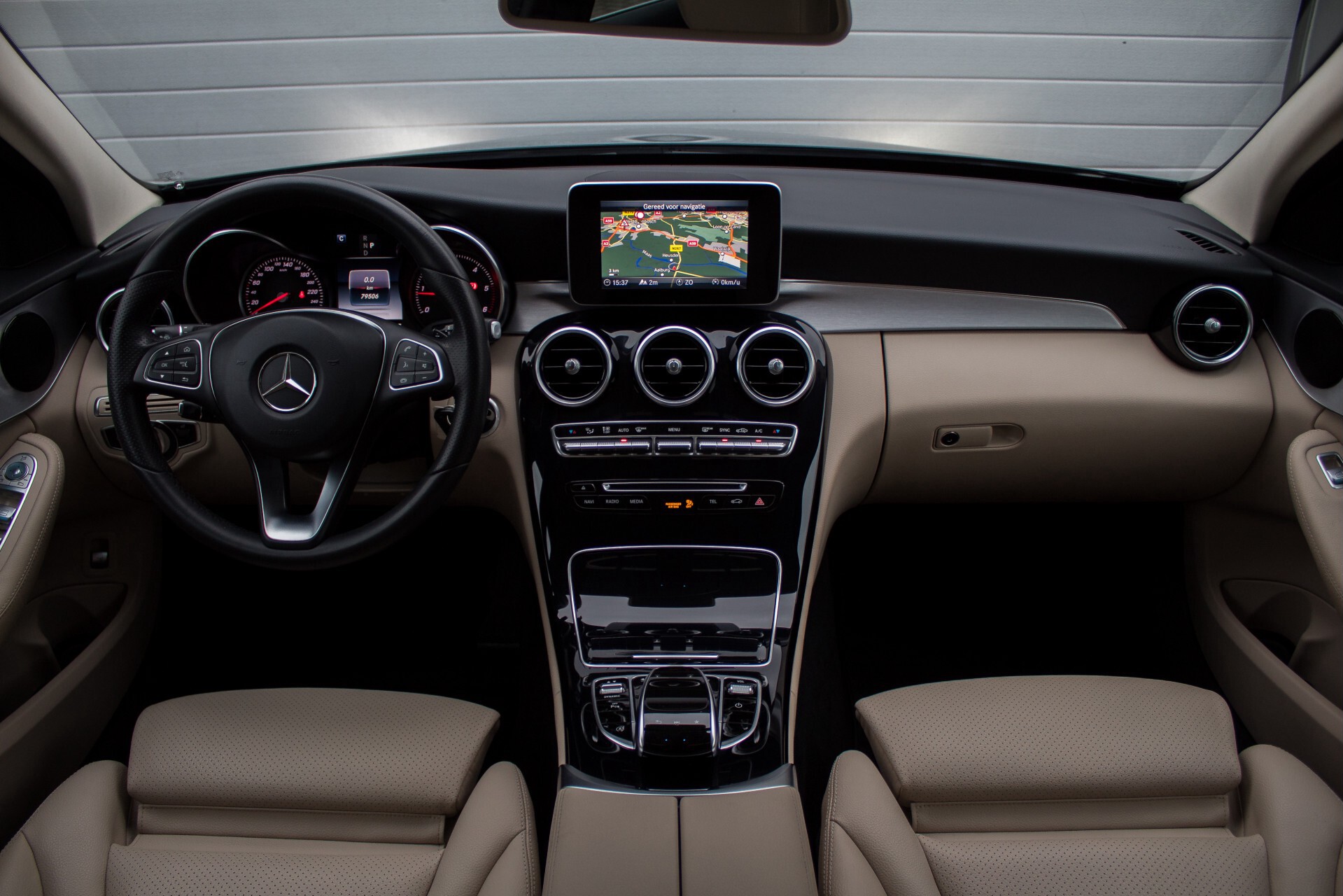 Mercedes-Benz C-Klasse 220 Bluetec Avantgarde Schuifdak/Leder/LED Intelligent Light Aut9 Foto 7