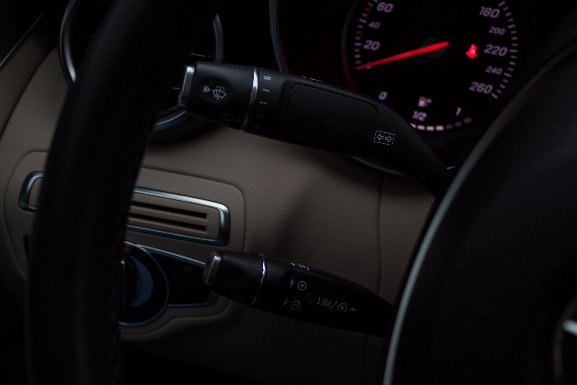 Mercedes-Benz C-Klasse 220 Bluetec Avantgarde Schuifdak/Leder/LED Intelligent Light Aut9 Foto 9