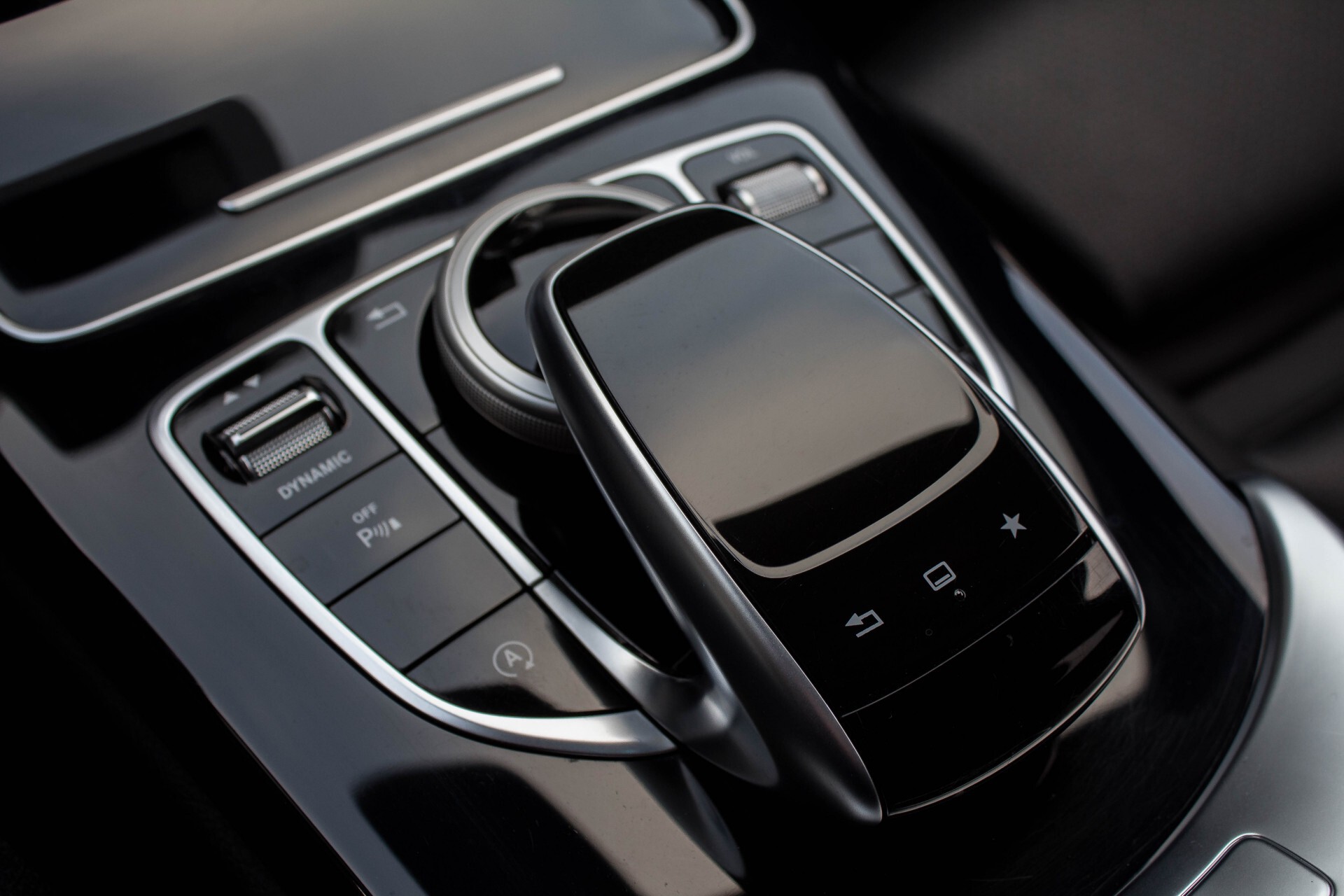 Mercedes-Benz C-Klasse Estate 220 Bluetec AMG Night Camera/Wegkl-Trhk/ILS/Navi Aut7 Foto 17