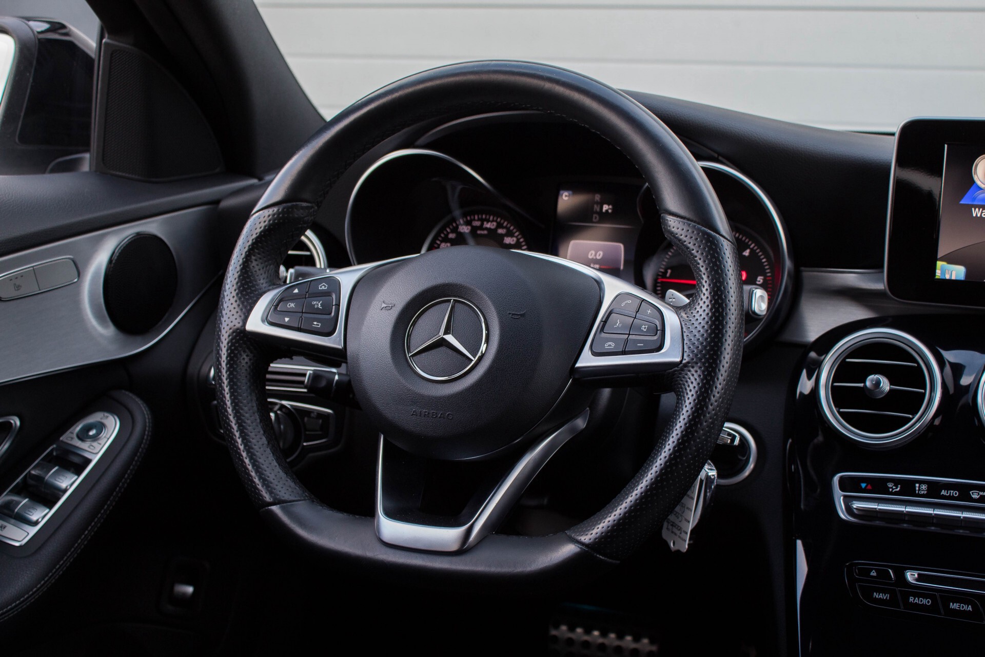 Mercedes-Benz C-Klasse Estate 220 Bluetec AMG Night Camera/Wegkl-Trhk/ILS/Navi Aut7 Foto 8