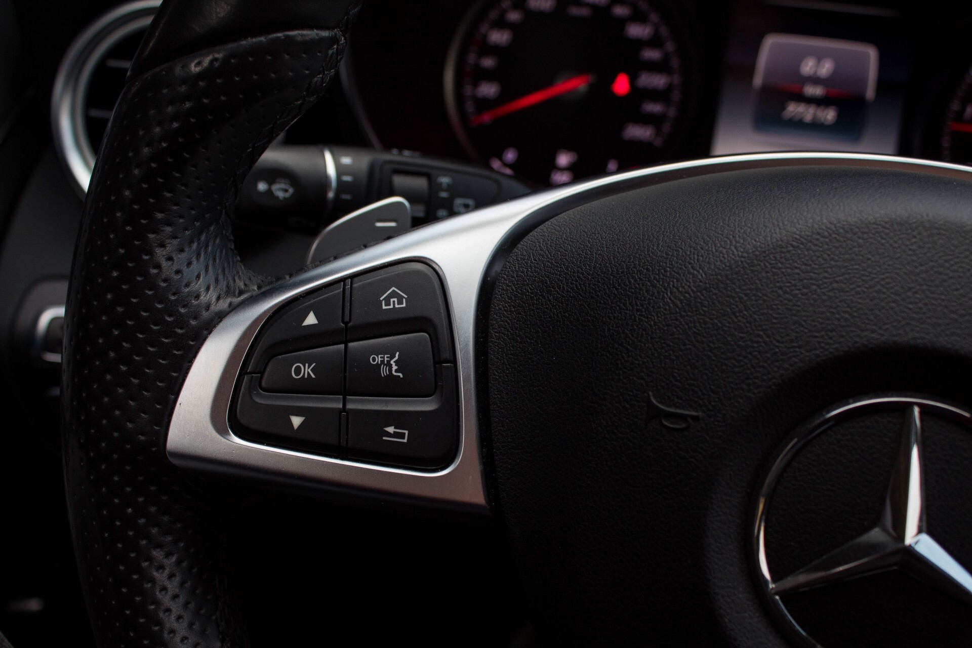 Mercedes-Benz C-Klasse Estate 220 Bluetec AMG Night Camera/Wegkl-Trhk/ILS/Navi Aut7 Foto 9