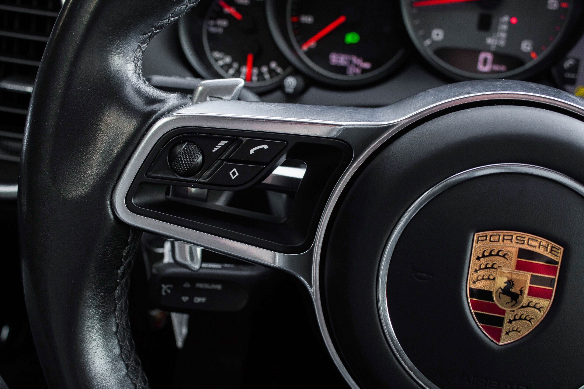 Porsche Cayenne 4.2 D S Sportdesign Adaptive 18-weg stoelen/Bose/Panorama/Blackpack Aut8 Foto 10