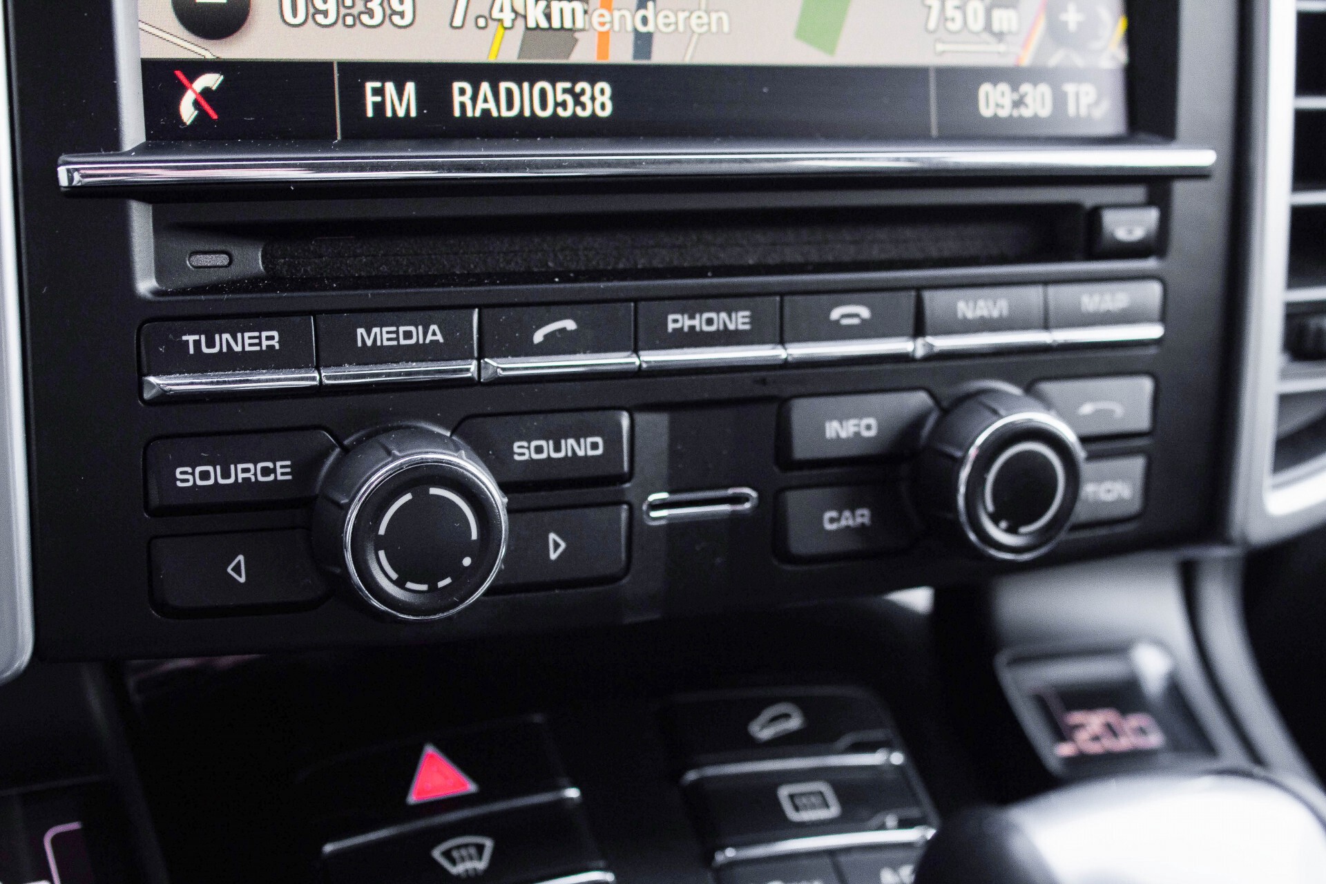 Porsche Cayenne 4.2 D S Sportdesign Adaptive 18-weg stoelen/Bose/Panorama/Blackpack Aut8 Foto 16