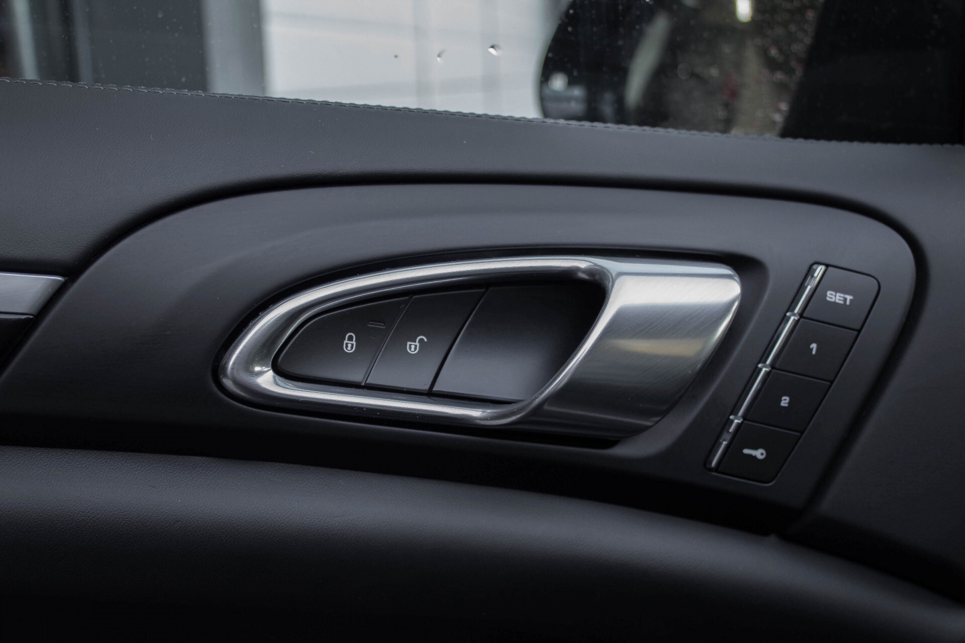 Porsche Cayenne 4.2 D S Sportdesign Adaptive 18-weg stoelen/Bose/Panorama/Blackpack Aut8 Foto 25