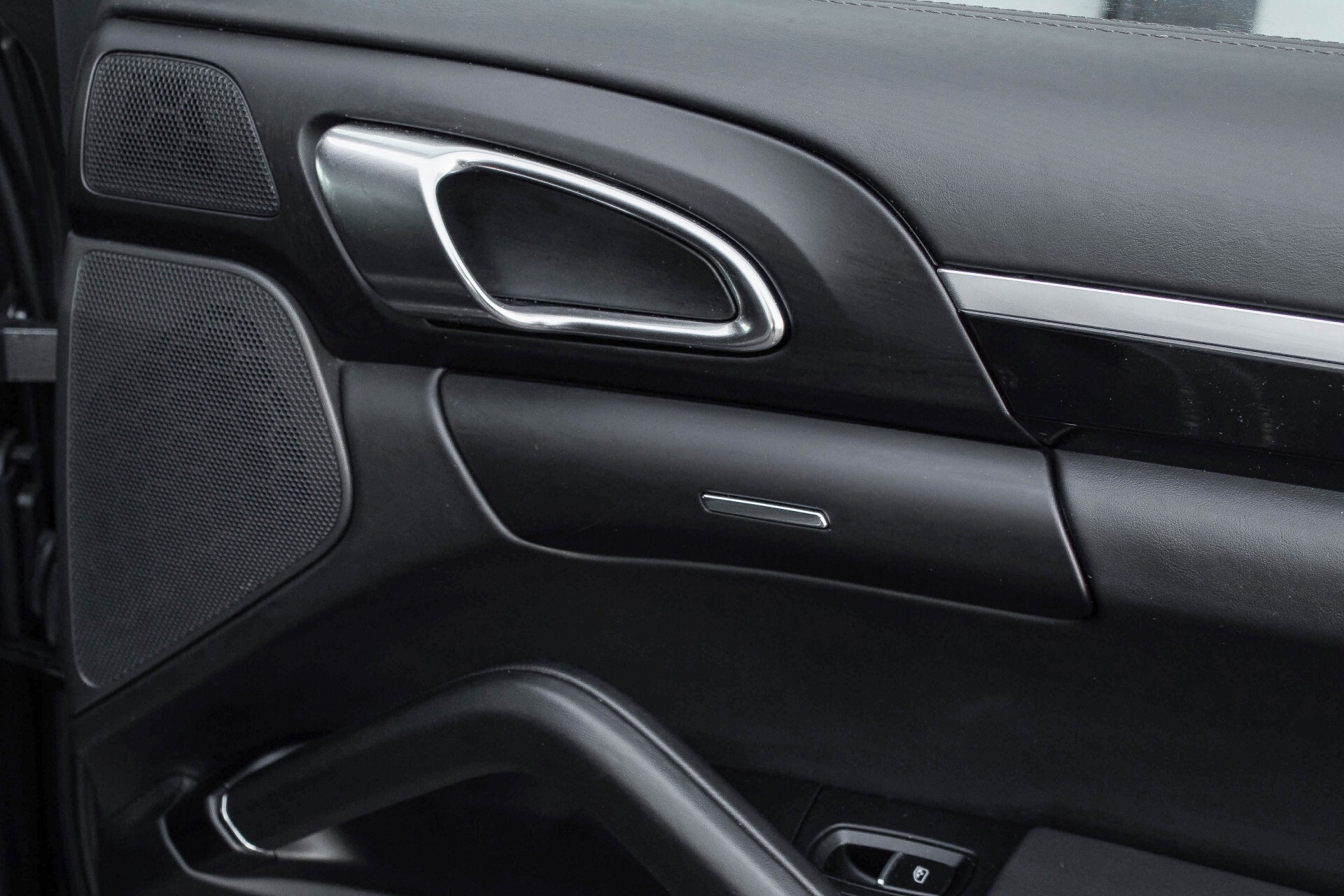 Porsche Cayenne 4.2 D S Sportdesign Adaptive 18-weg stoelen/Bose/Panorama/Blackpack Aut8 Foto 35