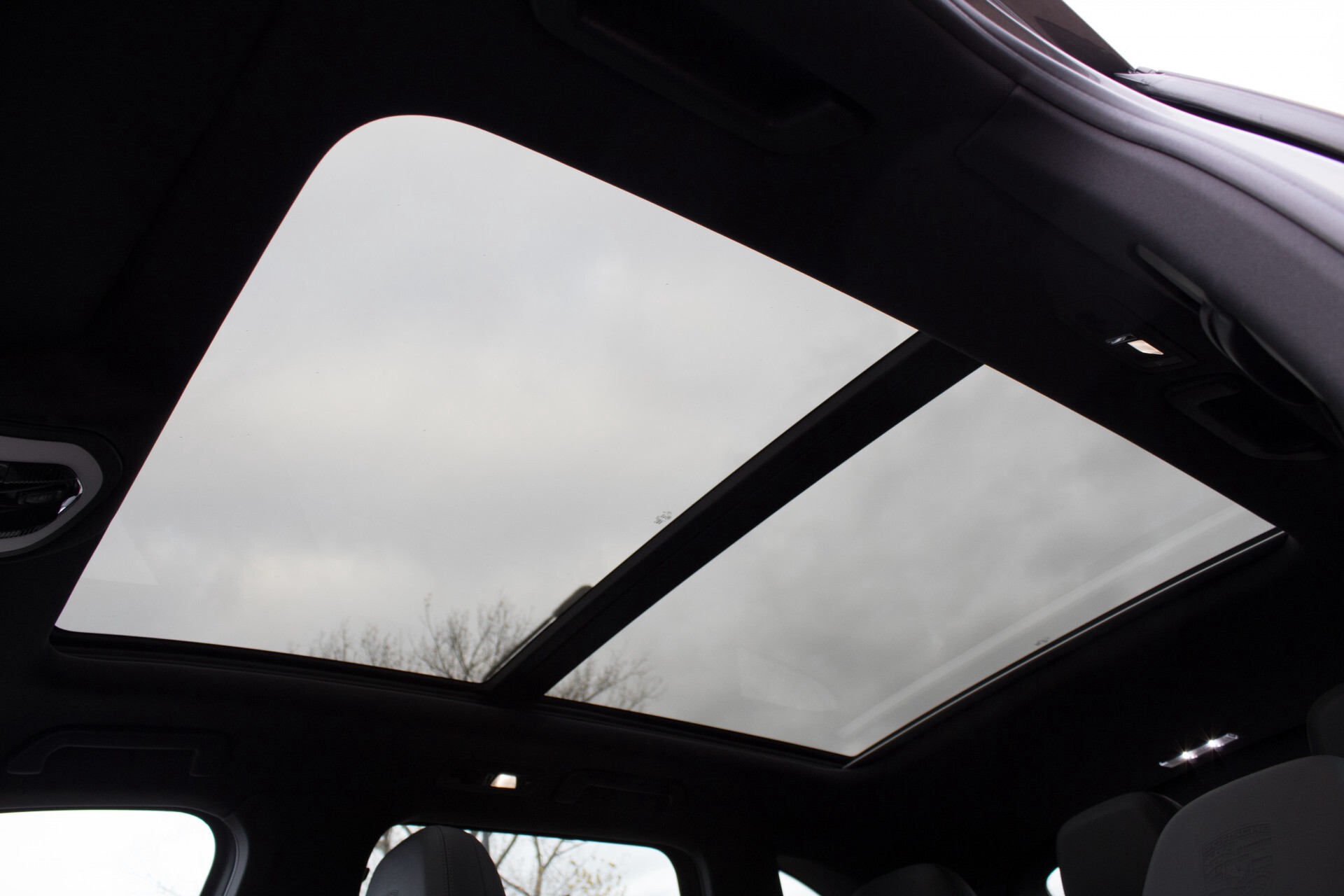 Porsche Cayenne 4.2 D S Sportdesign Adaptive 18-weg stoelen/Bose/Panorama/Blackpack Aut8 Foto 39