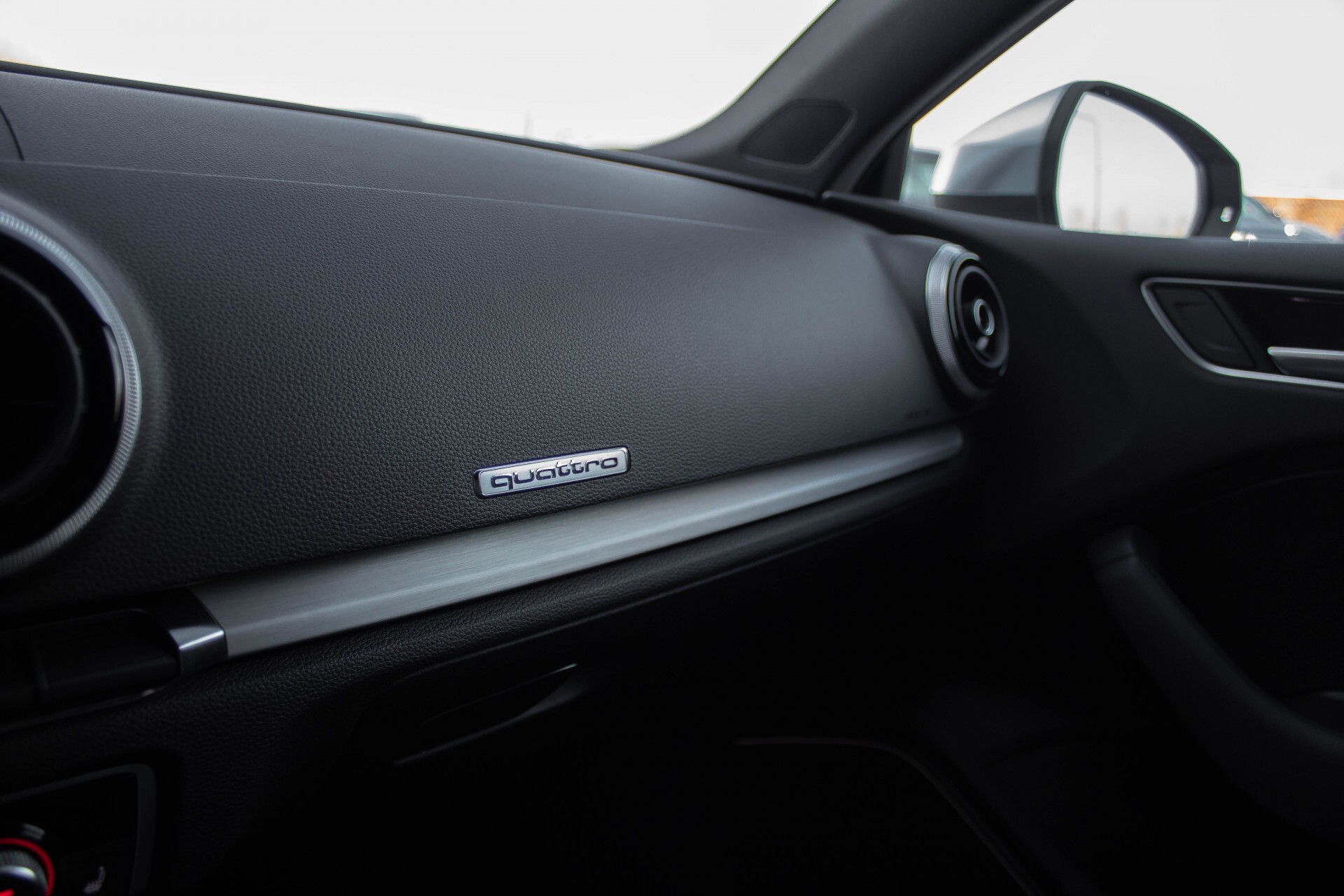 Audi A3 Limousine 2.0 TFSI S3 FACELIFT Quattro B&O/RSseats/Virtual/Pano/Xenon/Prolineplus Aut7 Foto 31