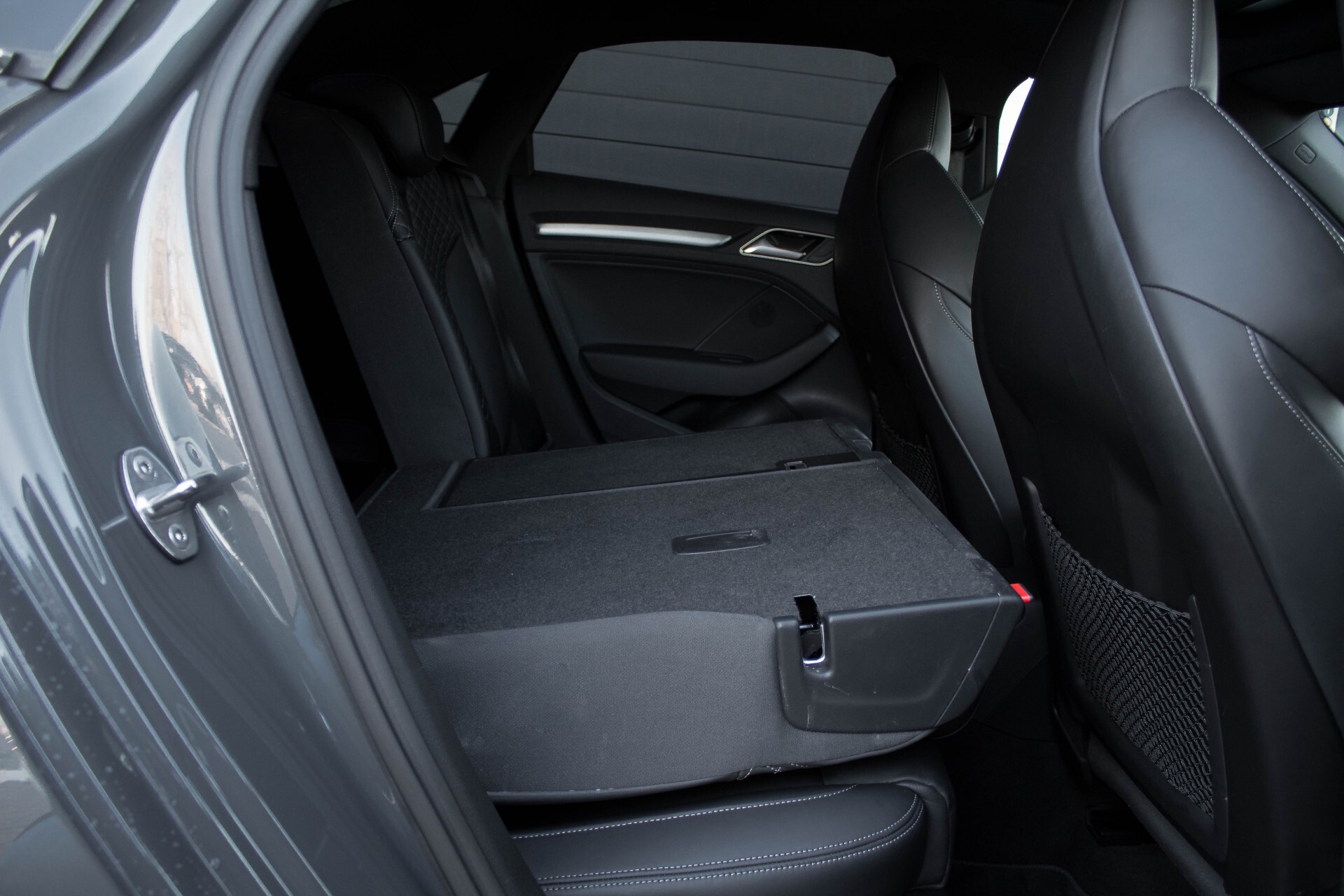 Audi A3 Limousine 2.0 TFSI S3 FACELIFT Quattro B&O/RSseats/Virtual/Pano/Xenon/Prolineplus Aut7 Foto 6