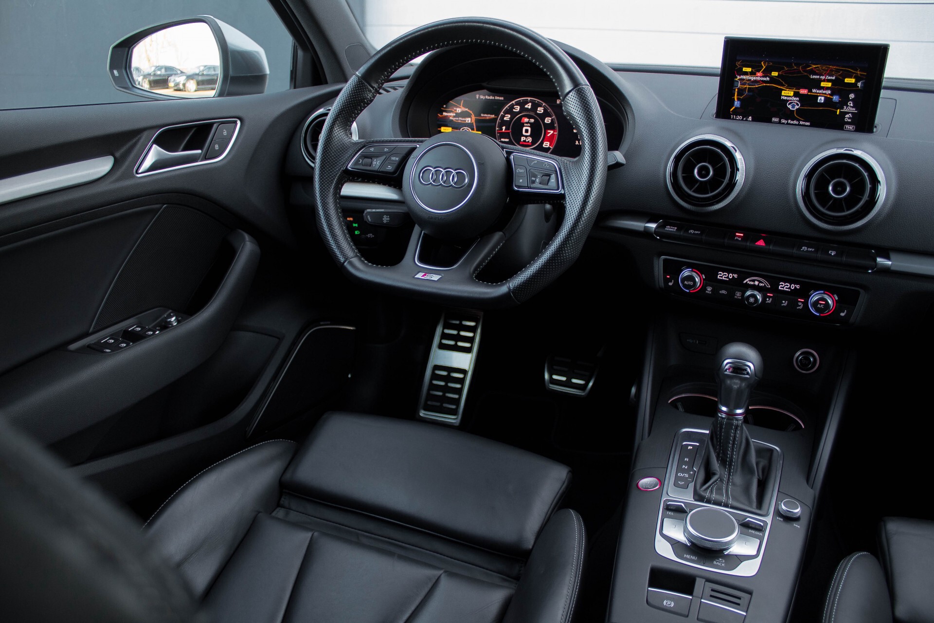 Audi A3 Limousine 2.0 TFSI S3 FACELIFT Quattro B&O/RSseats/Virtual/Pano/Xenon/Prolineplus Aut7 Foto 7