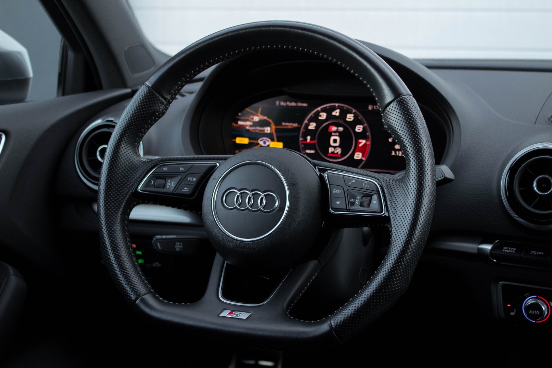 Audi A3 Limousine 2.0 TFSI S3 FACELIFT Quattro B&O/RSseats/Virtual/Pano/Xenon/Prolineplus Aut7 Foto 9