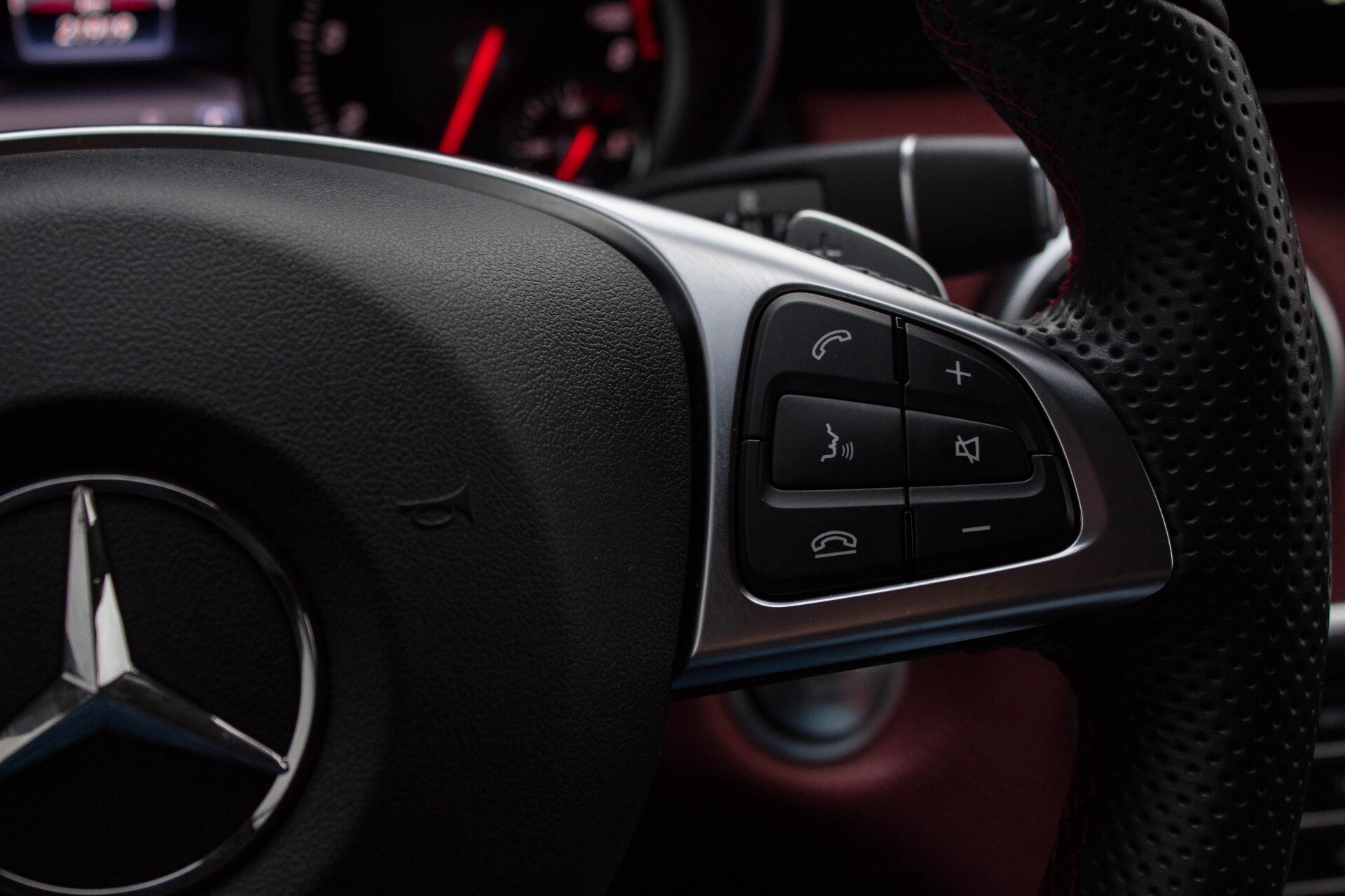 Mercedes-Benz A-Klasse 180 AMG Designoleder Night/Panorama/Camera Aut7 Foto 13