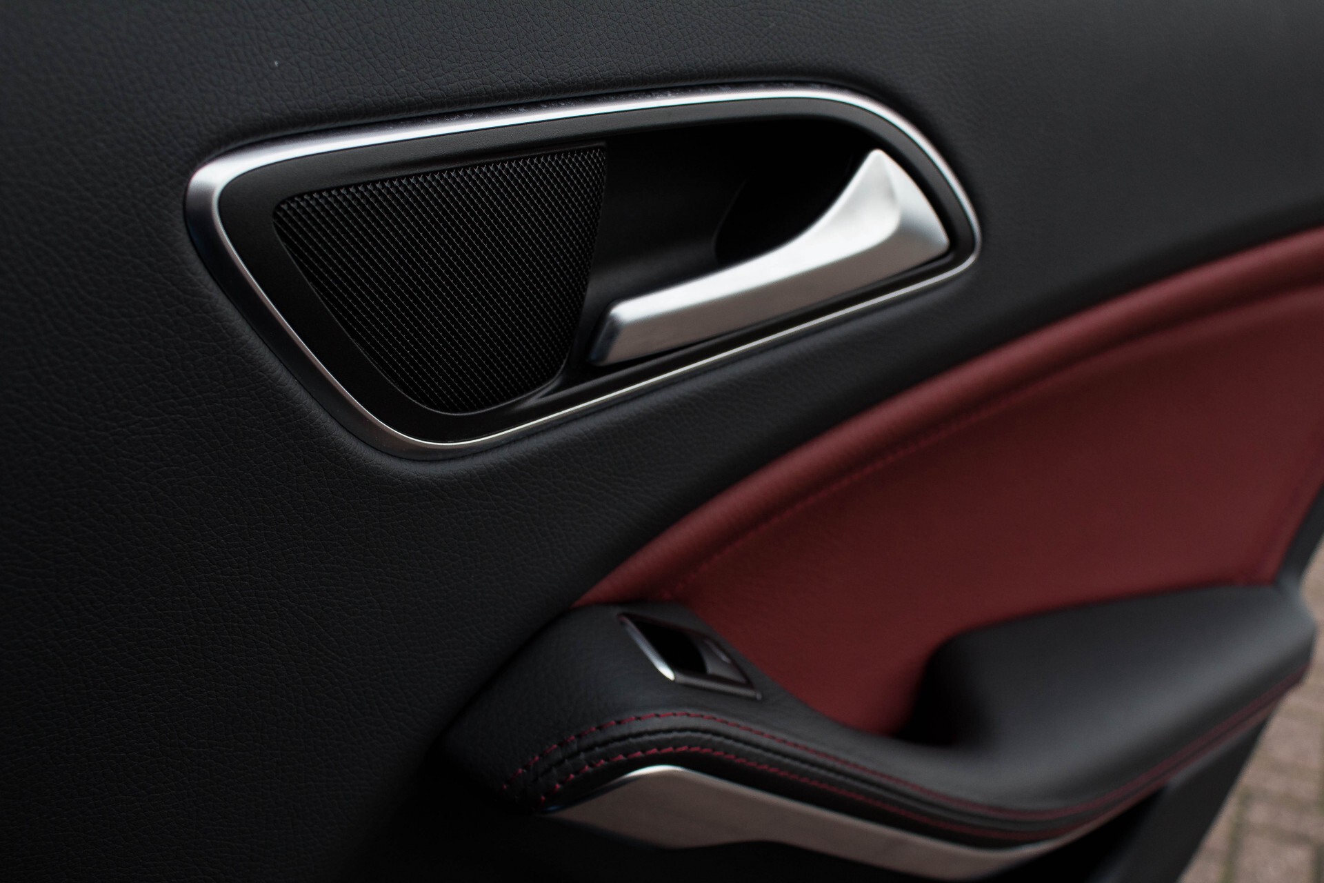 Mercedes-Benz A-Klasse 180 AMG Designoleder Night/Panorama/Camera Aut7 Foto 28