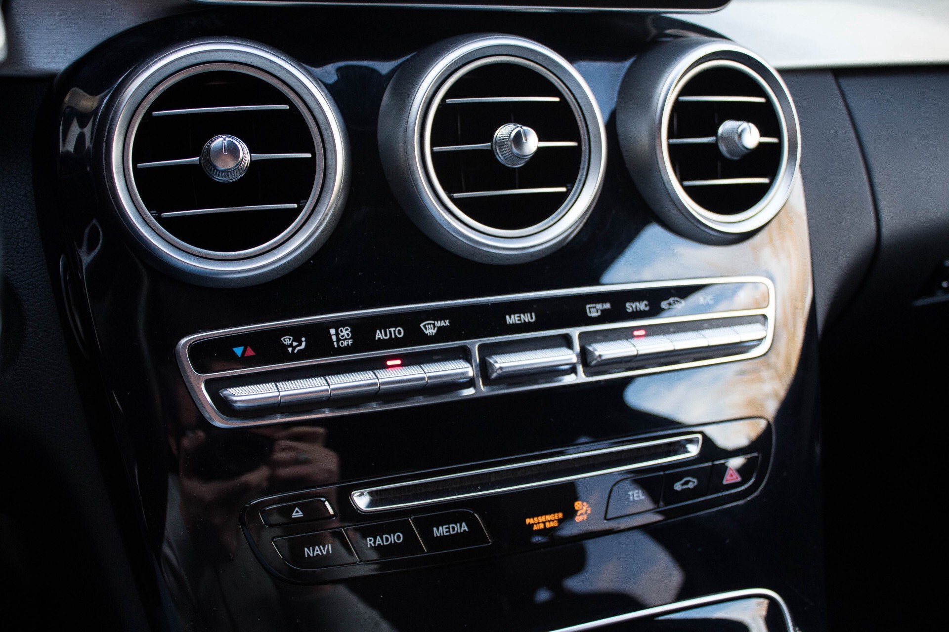 Mercedes-Benz C-Klasse Estate 250 Bluetec AMG Panorama/Distronic/Keyless/Head-Up/Burmester/Comand Aut7 Foto 14