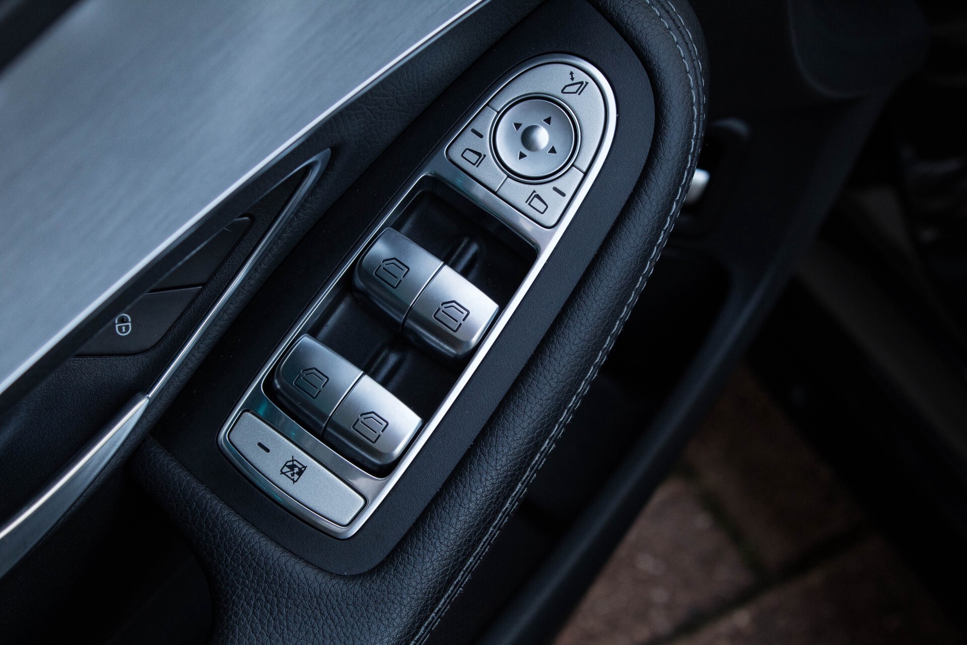 Mercedes-Benz C-Klasse Estate 250 Bluetec AMG Panorama/Distronic/Keyless/Head-Up/Burmester/Comand Aut7 Foto 20