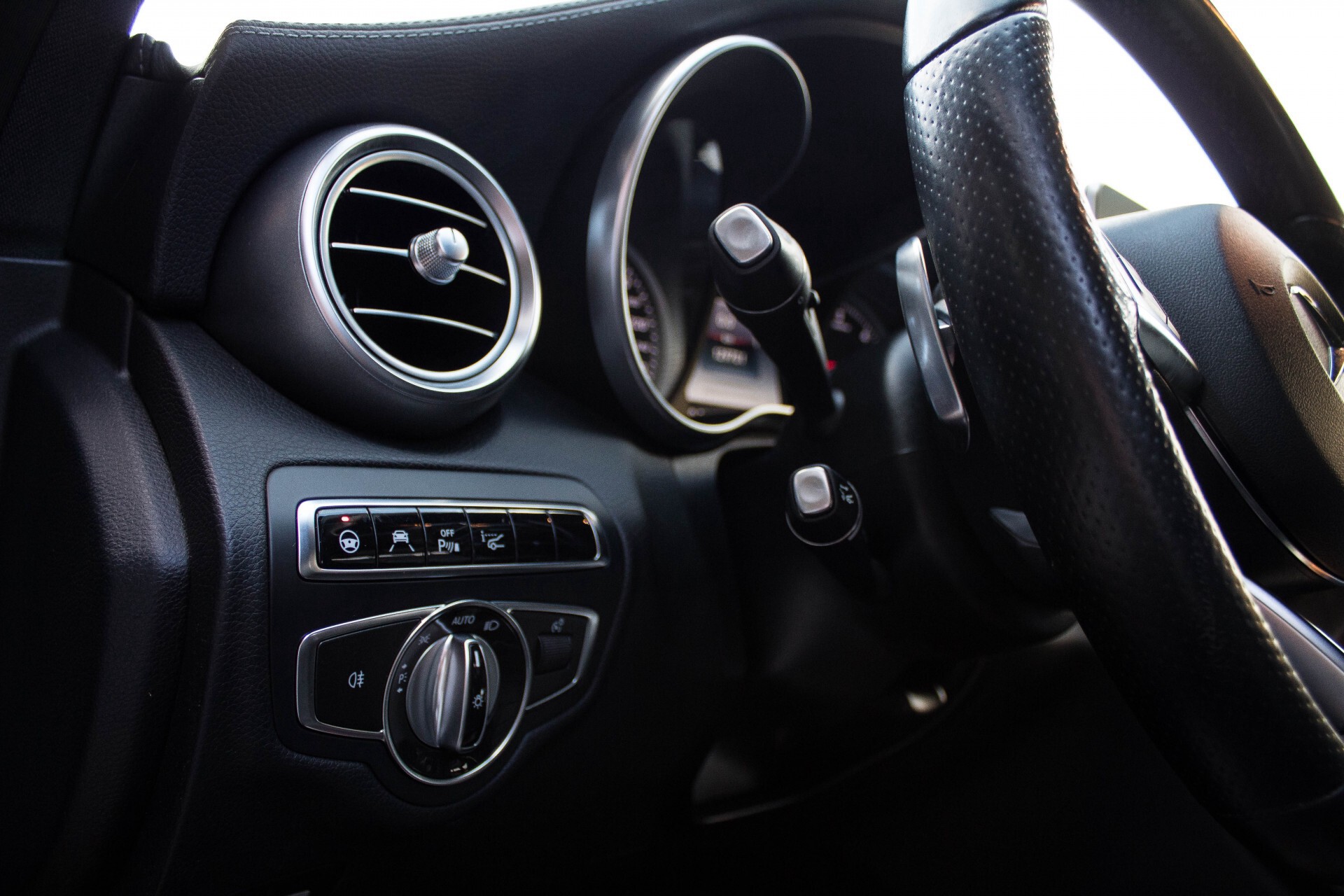 Mercedes-Benz C-Klasse Estate 250 Bluetec AMG Panorama/Distronic/Keyless/Head-Up/Burmester/Comand Aut7 Foto 22