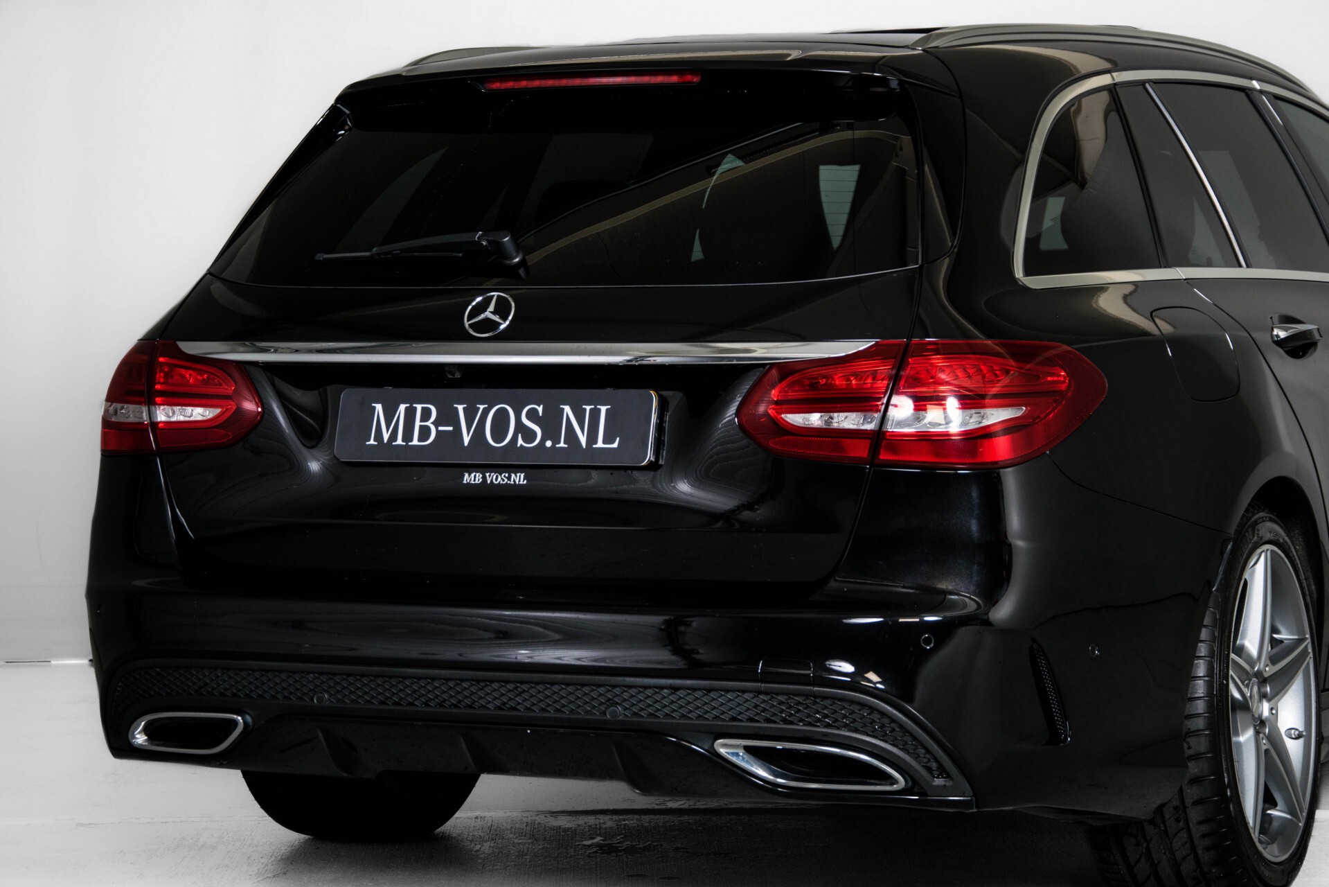 Mercedes-Benz C-Klasse Estate 250 Bluetec AMG Panorama/Distronic/Keyless/Head-Up/Burmester/Comand Aut7 Foto 34