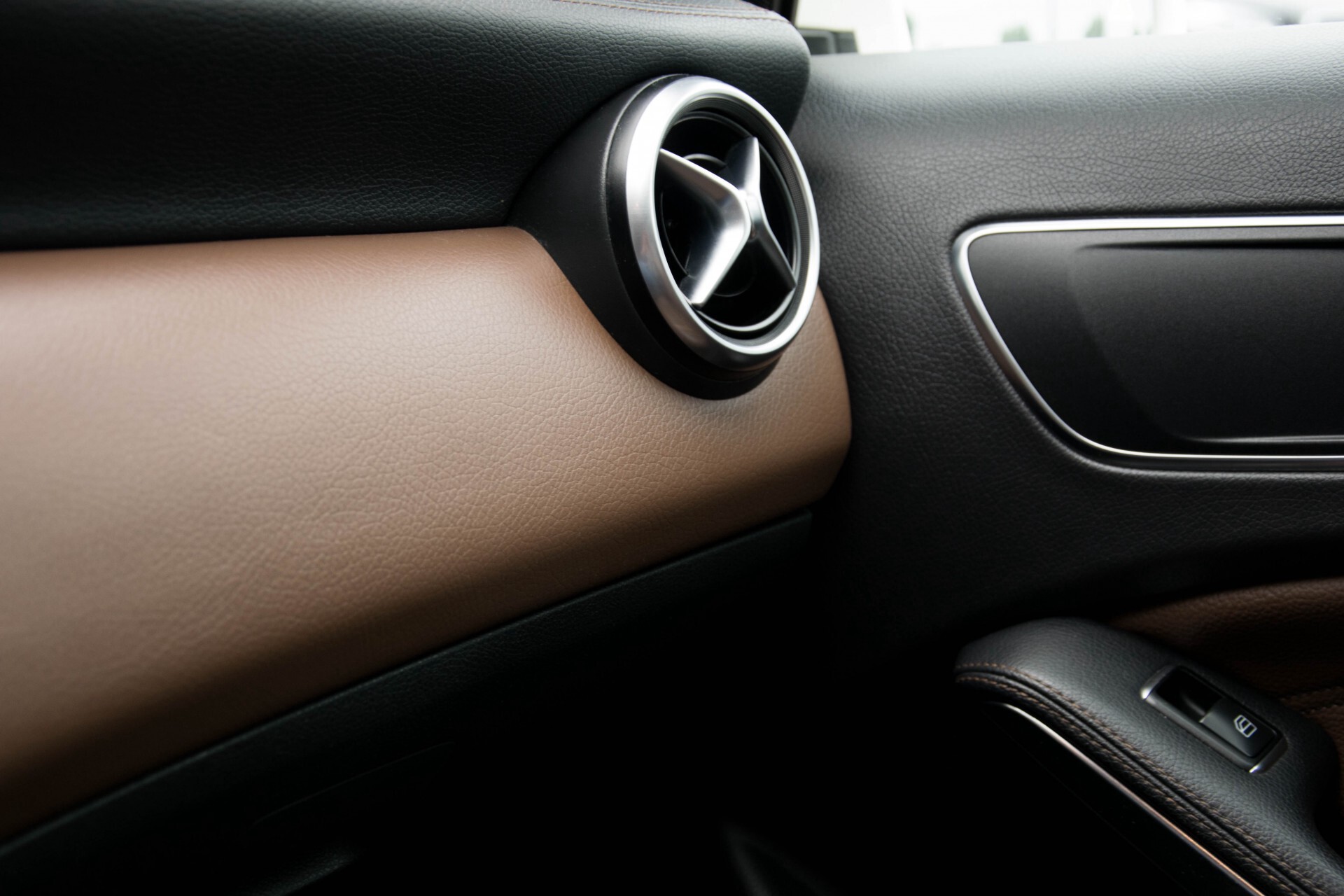 Mercedes-Benz A-Klasse 200 Cdi AMG Panorama/Exclusive/Memory/Camera Aut7 Foto 17