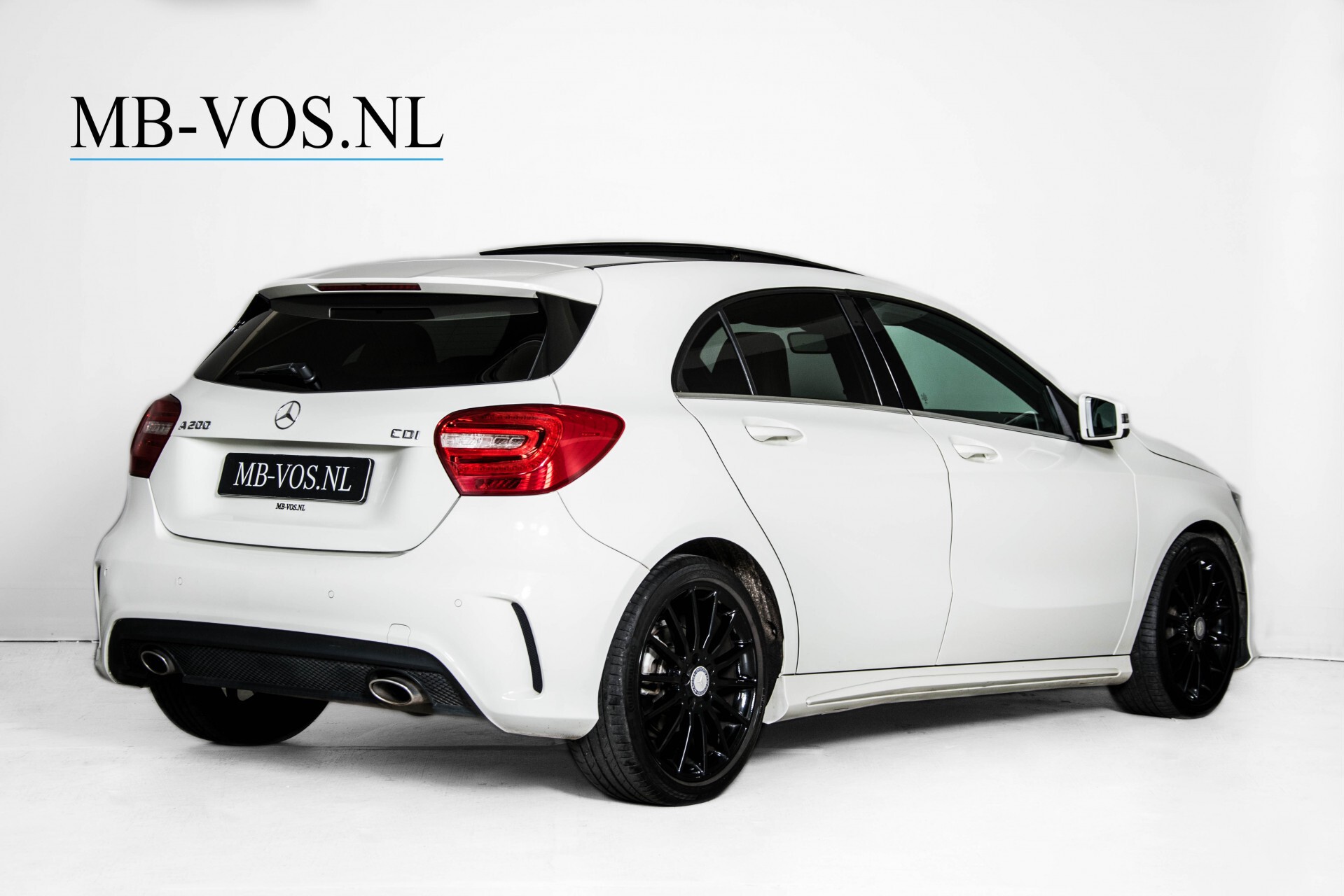 Mercedes-Benz A-Klasse 200 Cdi AMG Panorama/Exclusive/Memory/Camera Aut7 Foto 2