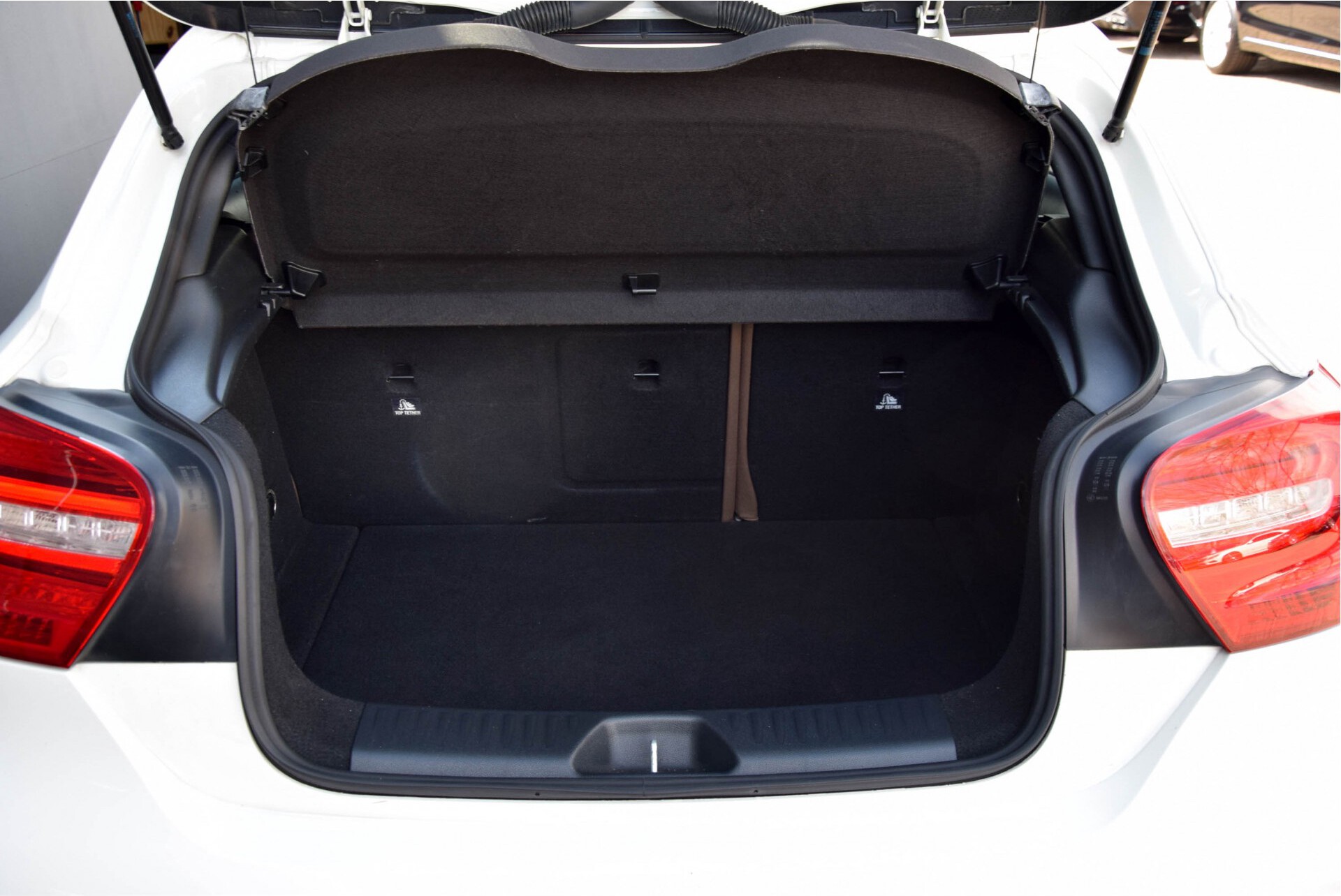 Mercedes-Benz A-Klasse 200 Cdi AMG Panorama/Exclusive/Memory/Camera Aut7 Foto 23