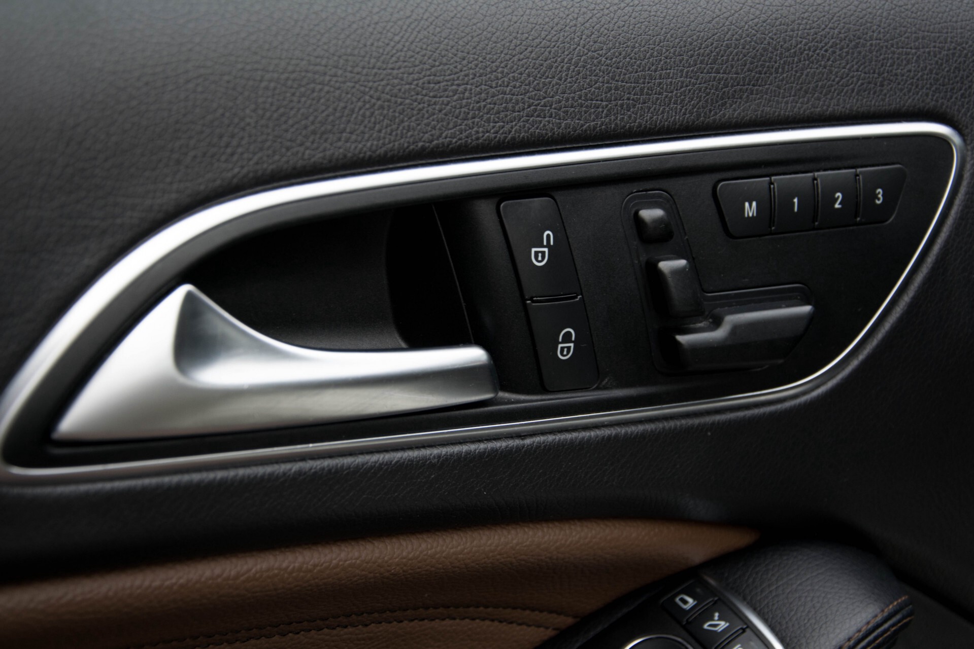 Mercedes-Benz A-Klasse 200 Cdi AMG Panorama/Exclusive/Memory/Camera Aut7 Foto 9