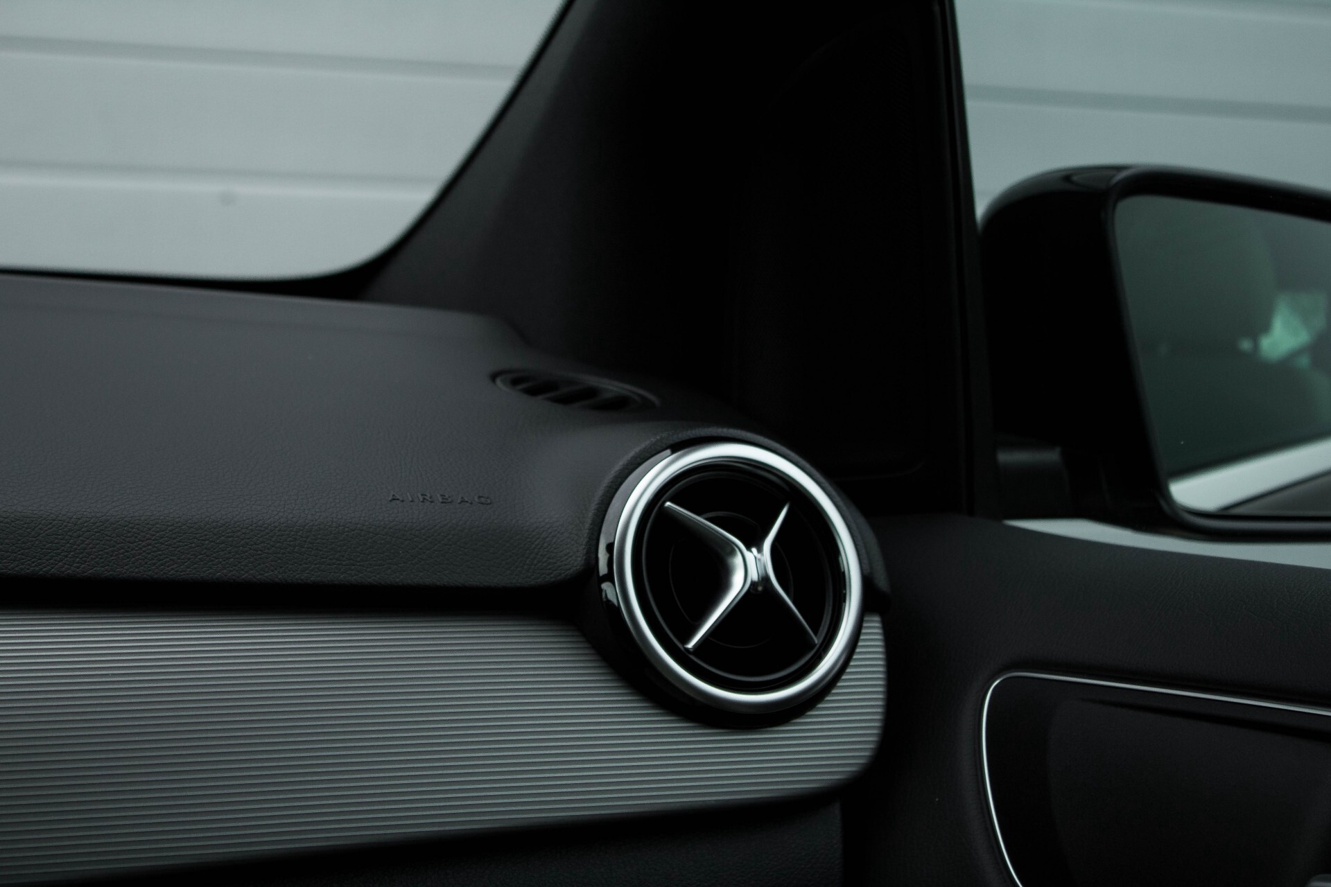 Mercedes-Benz B-Klasse 180 Style Leder/Navi/Keyless/Verwarmde Stln Aut7 Foto 17