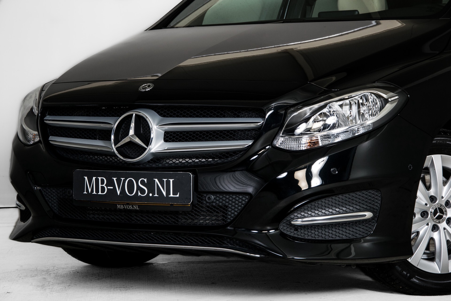 Mercedes-Benz B-Klasse 180 Style Leder/Navi/Keyless/Verwarmde Stln Aut7 Foto 33