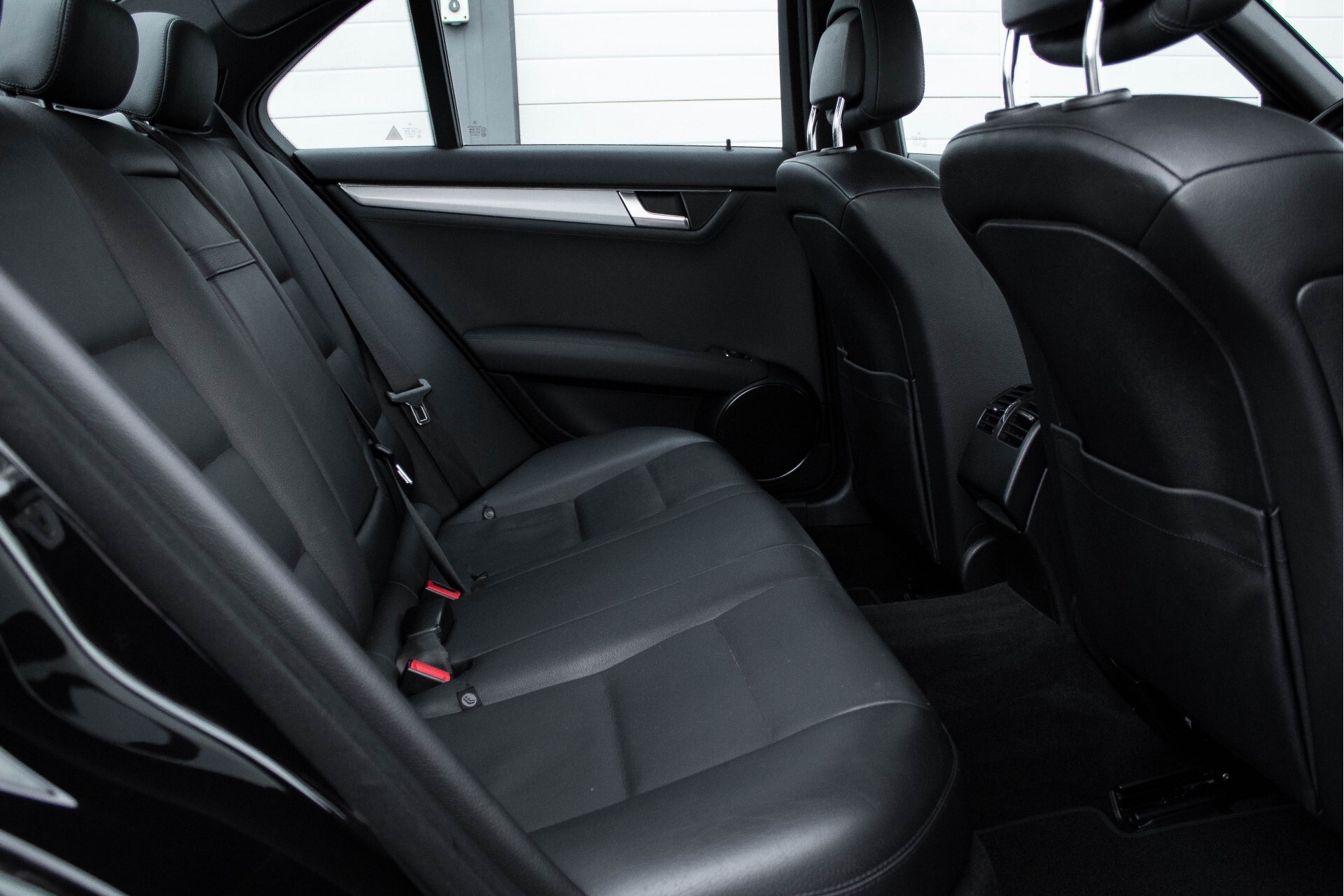 Mercedes-Benz C-Klasse 350 4-M AMG Panorama/Keyless/Harman-Kardon/Standkachel/Memory Aut7 Foto 4