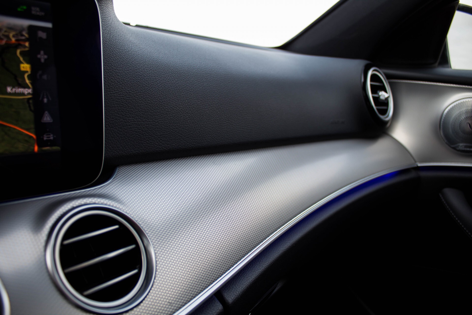 Mercedes-Benz E-Klasse 350 d AMG Luchtvering/Panorama/Distronic/Keyless/Widescreen/Burmester/Memory Aut9 Foto 31